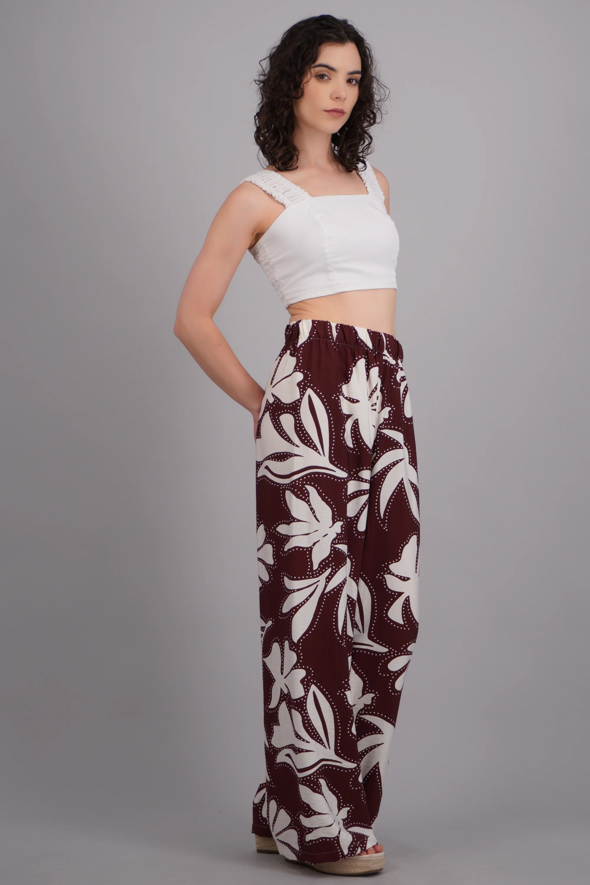 Pantalon estampado tropical - Image 2