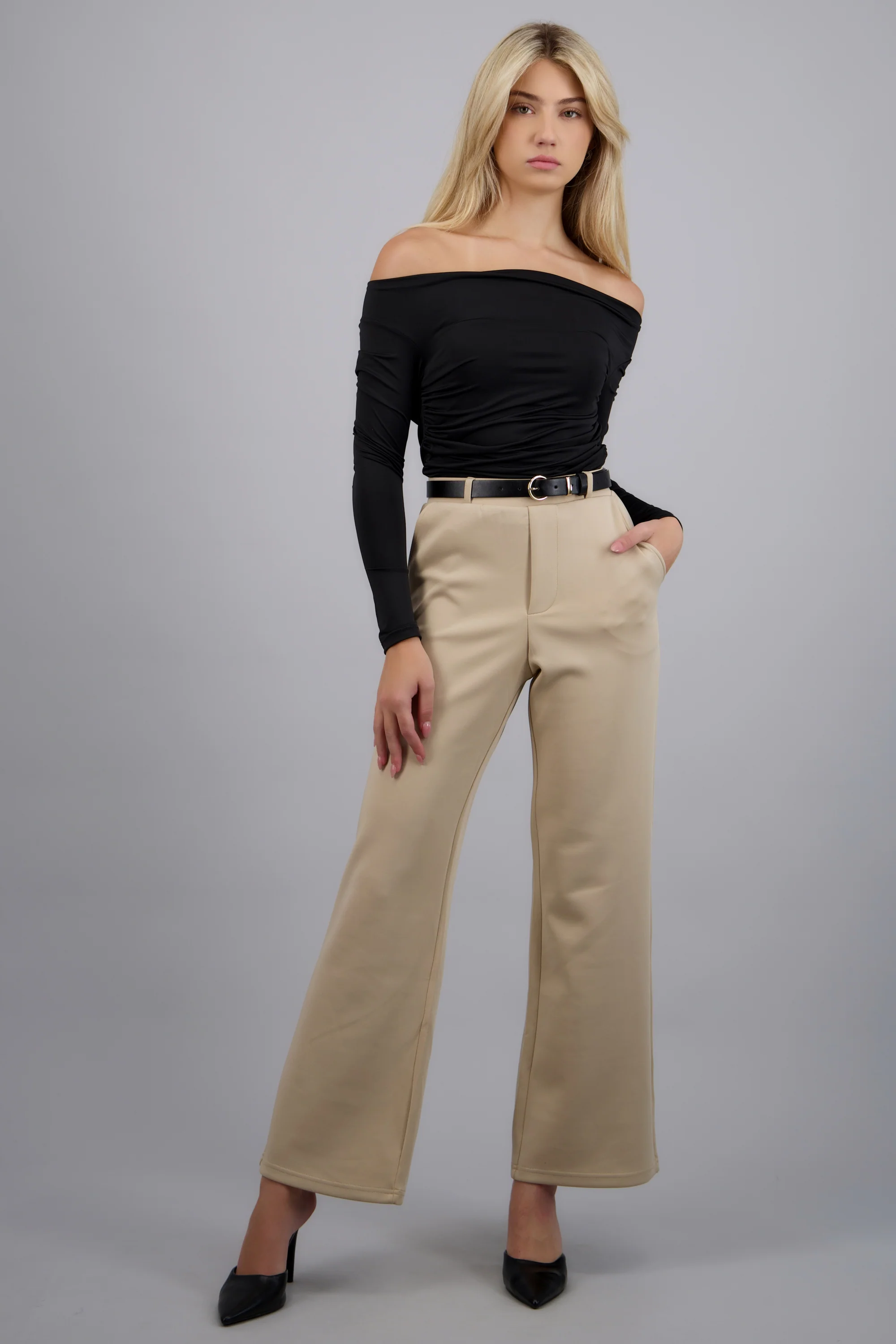Pantalon estilo recto con cinturon