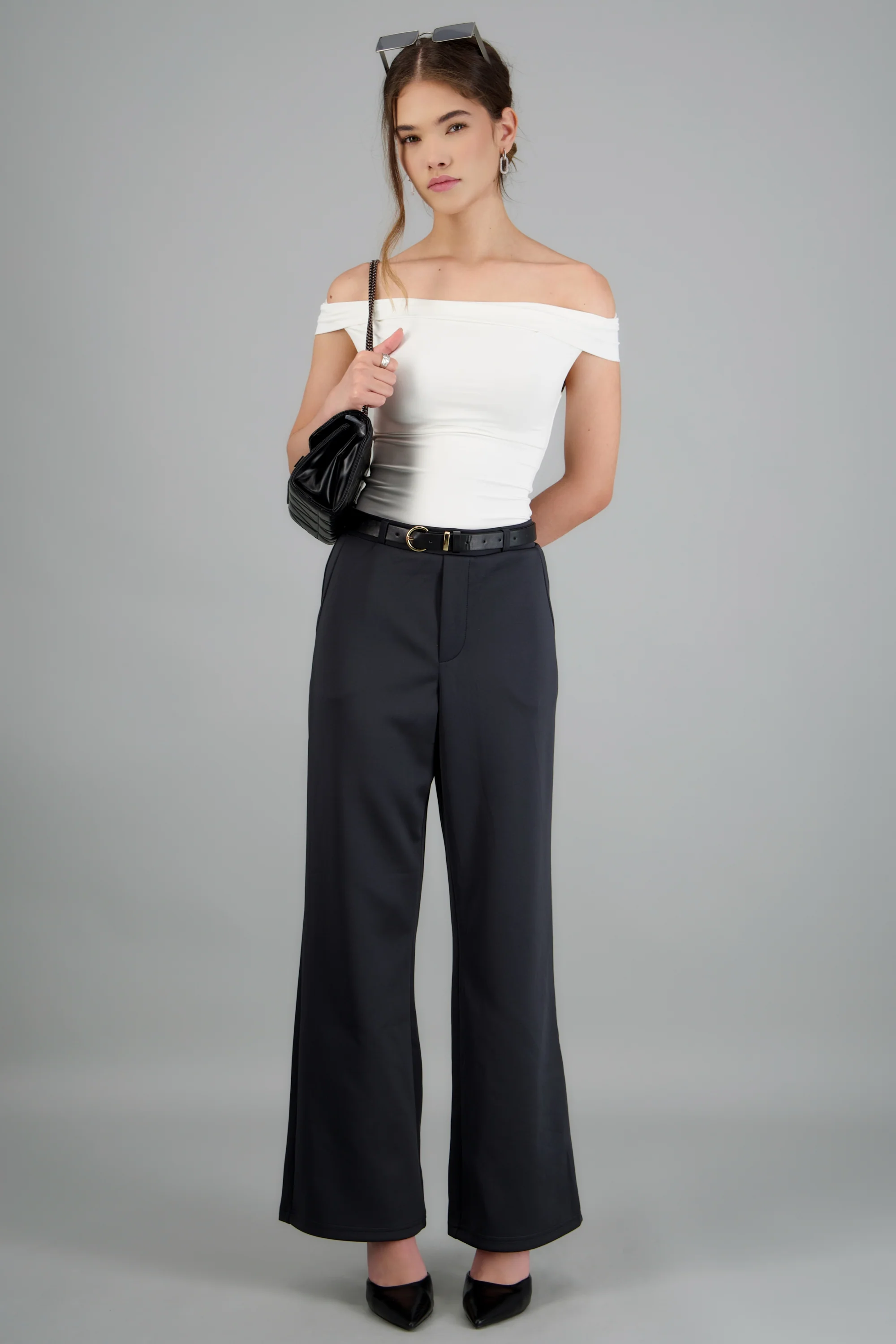 Pantalon estilo recto con cinturon