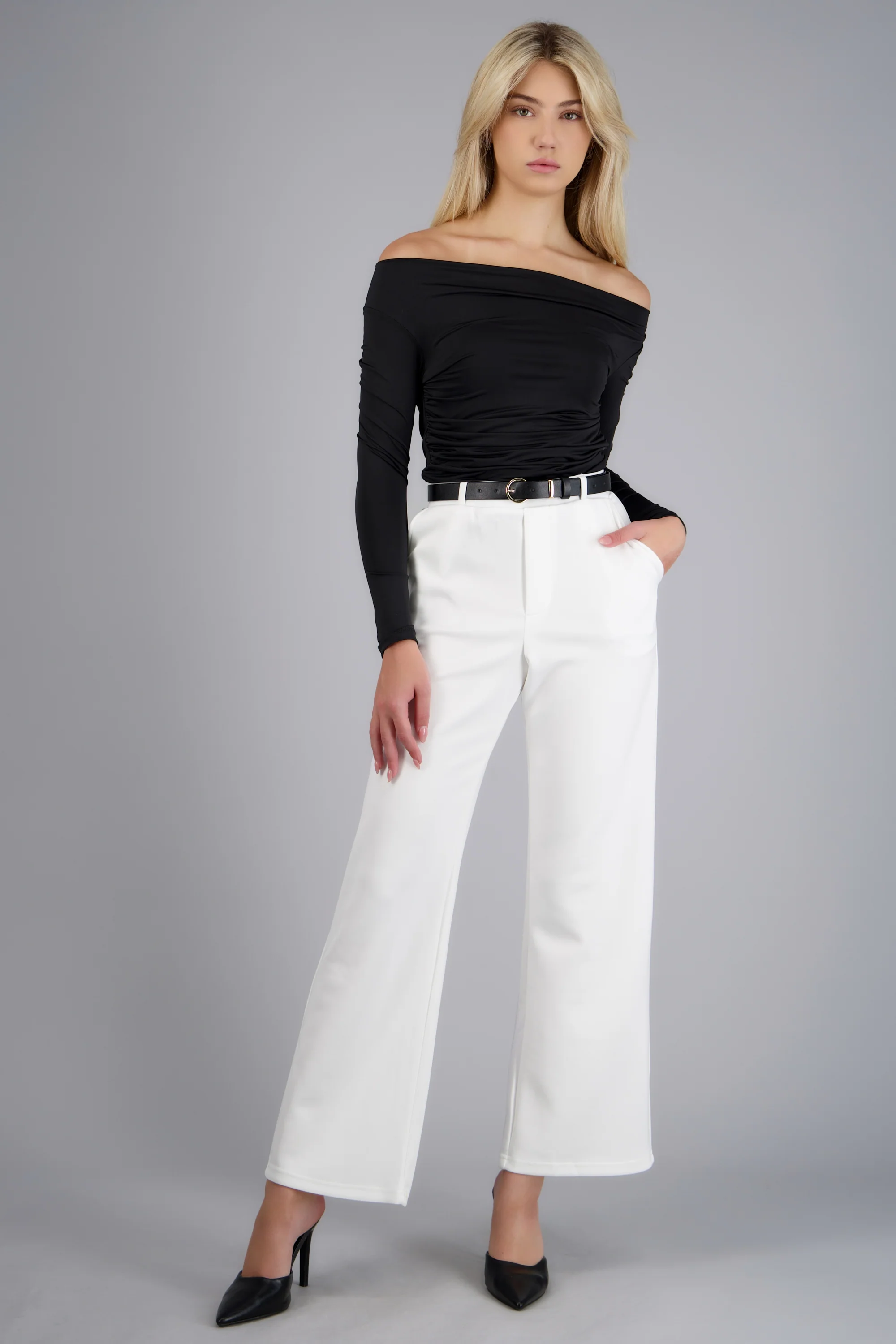 Pantalon estilo recto con cinturon