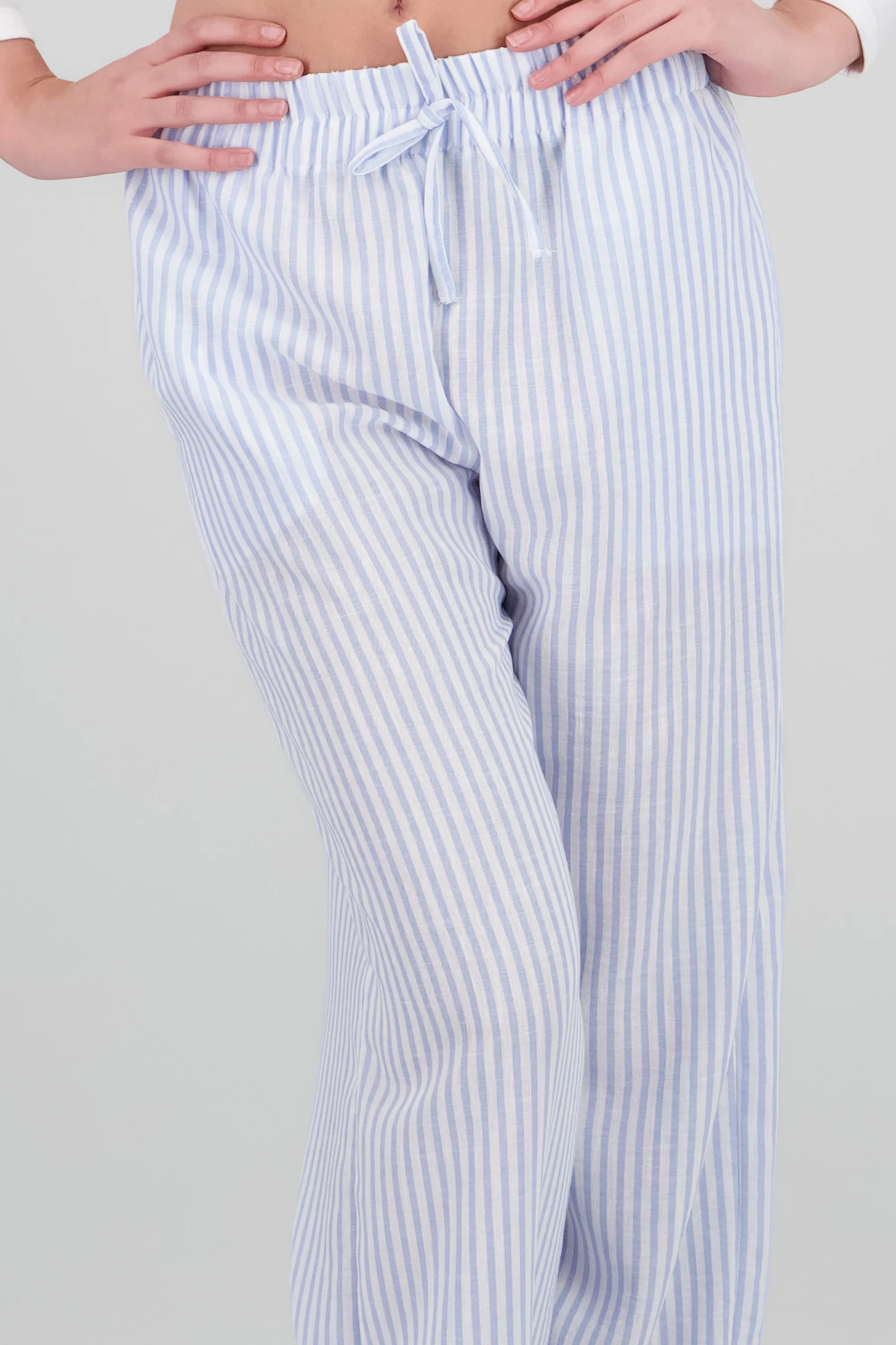 Pantalon fluido estampado rayas - Image 5