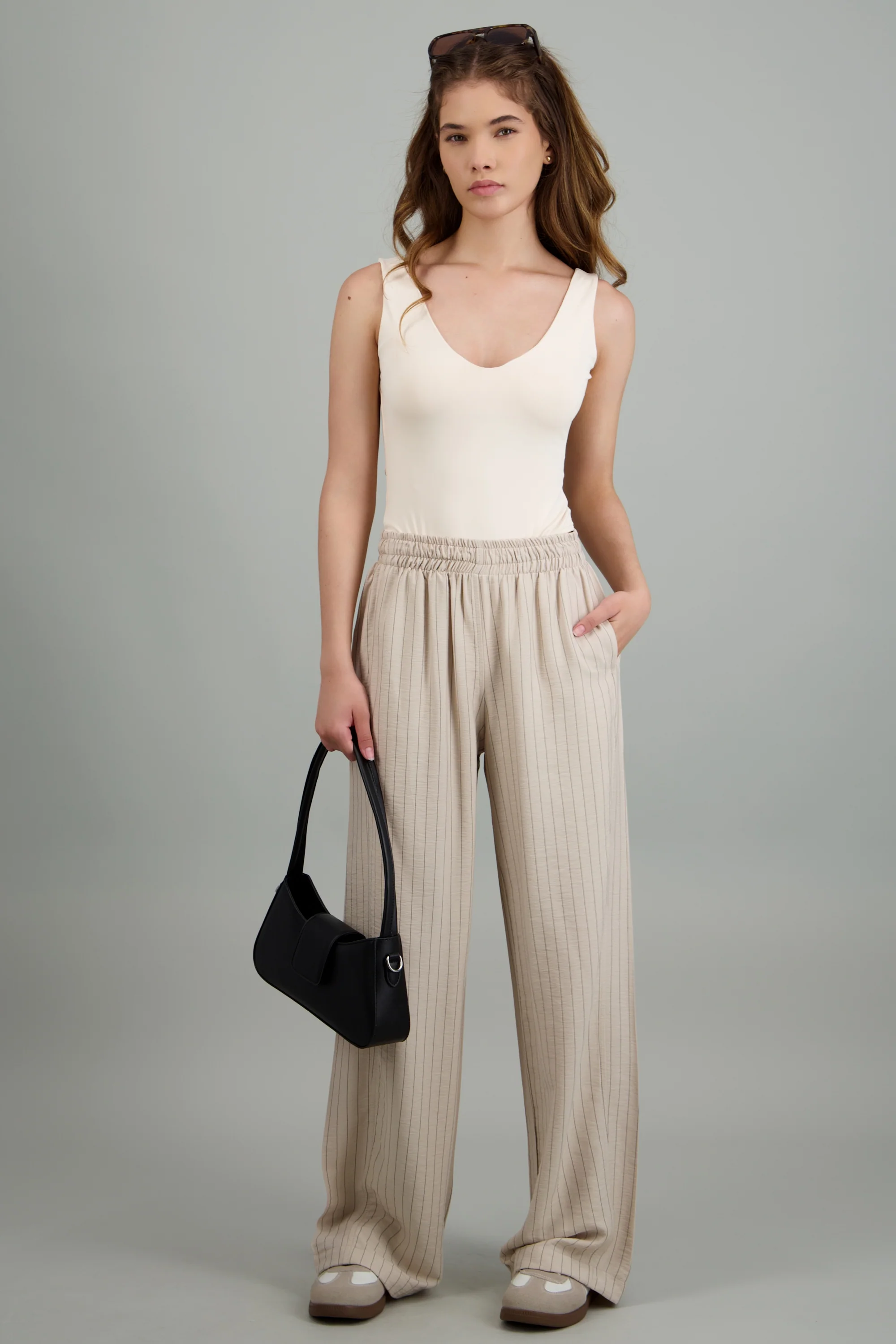 Pantalon ligero estampado rayado - Image 3