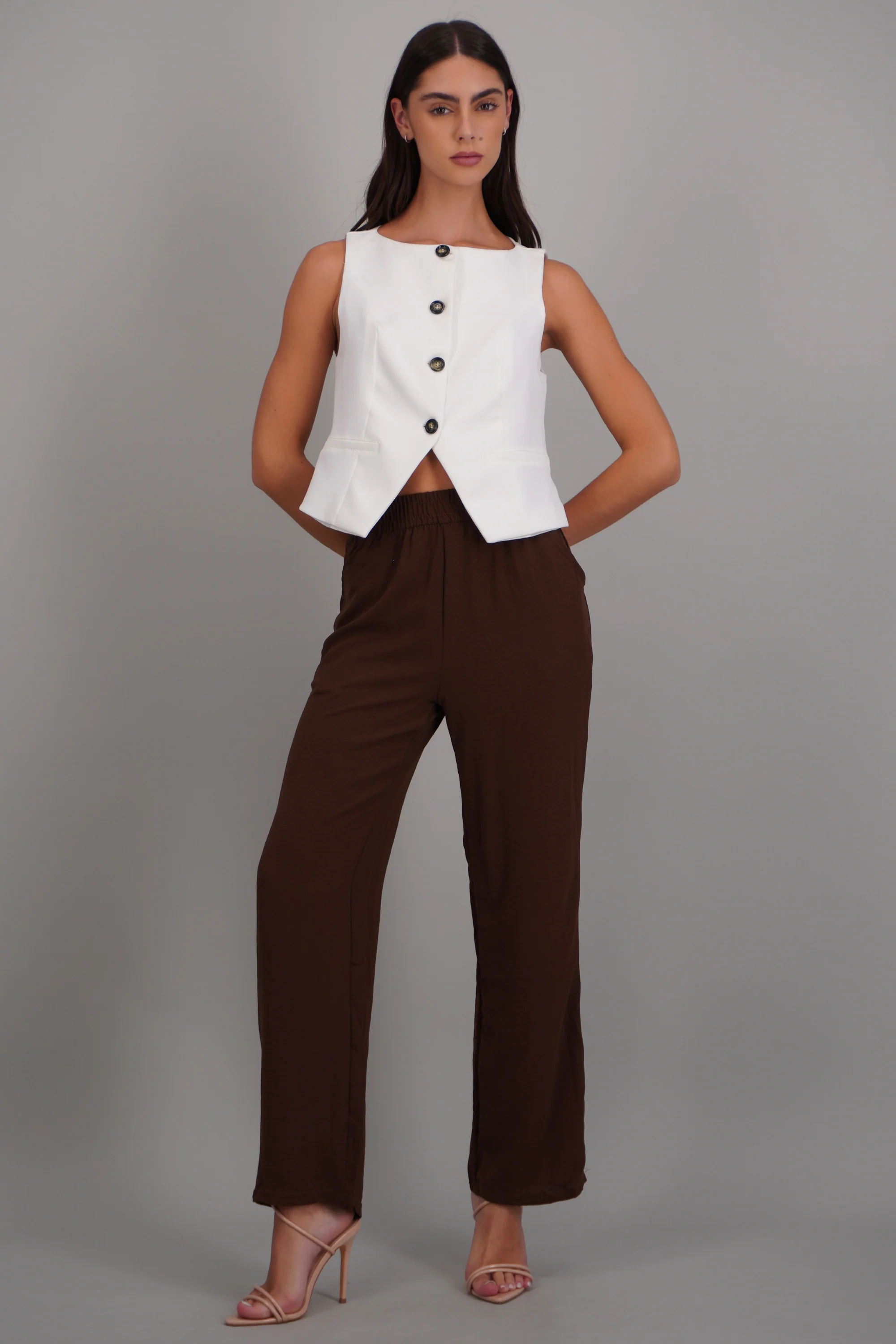 Pantalon ligero recto detalle pretina