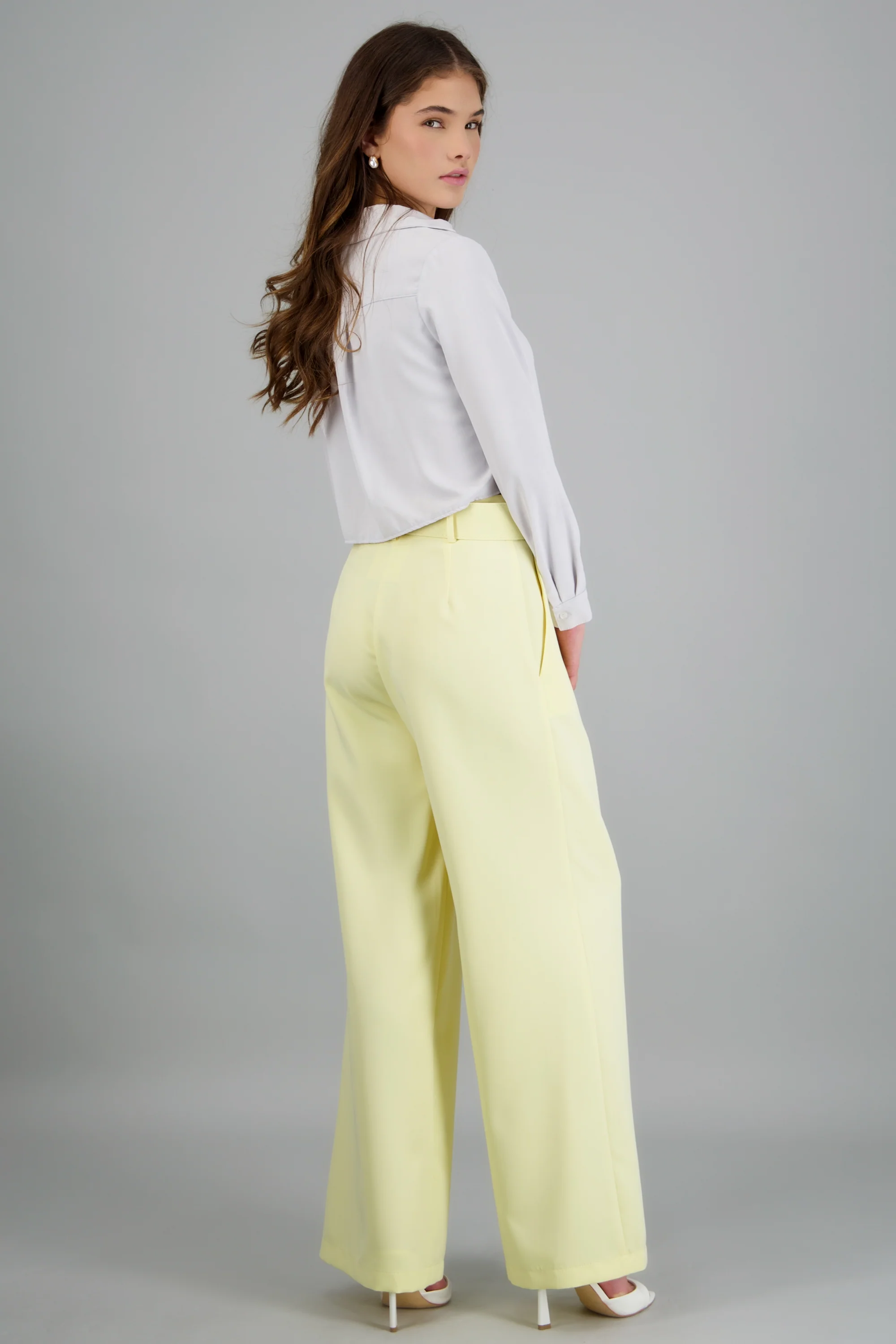 Pantalón liso cinturón - Image 4