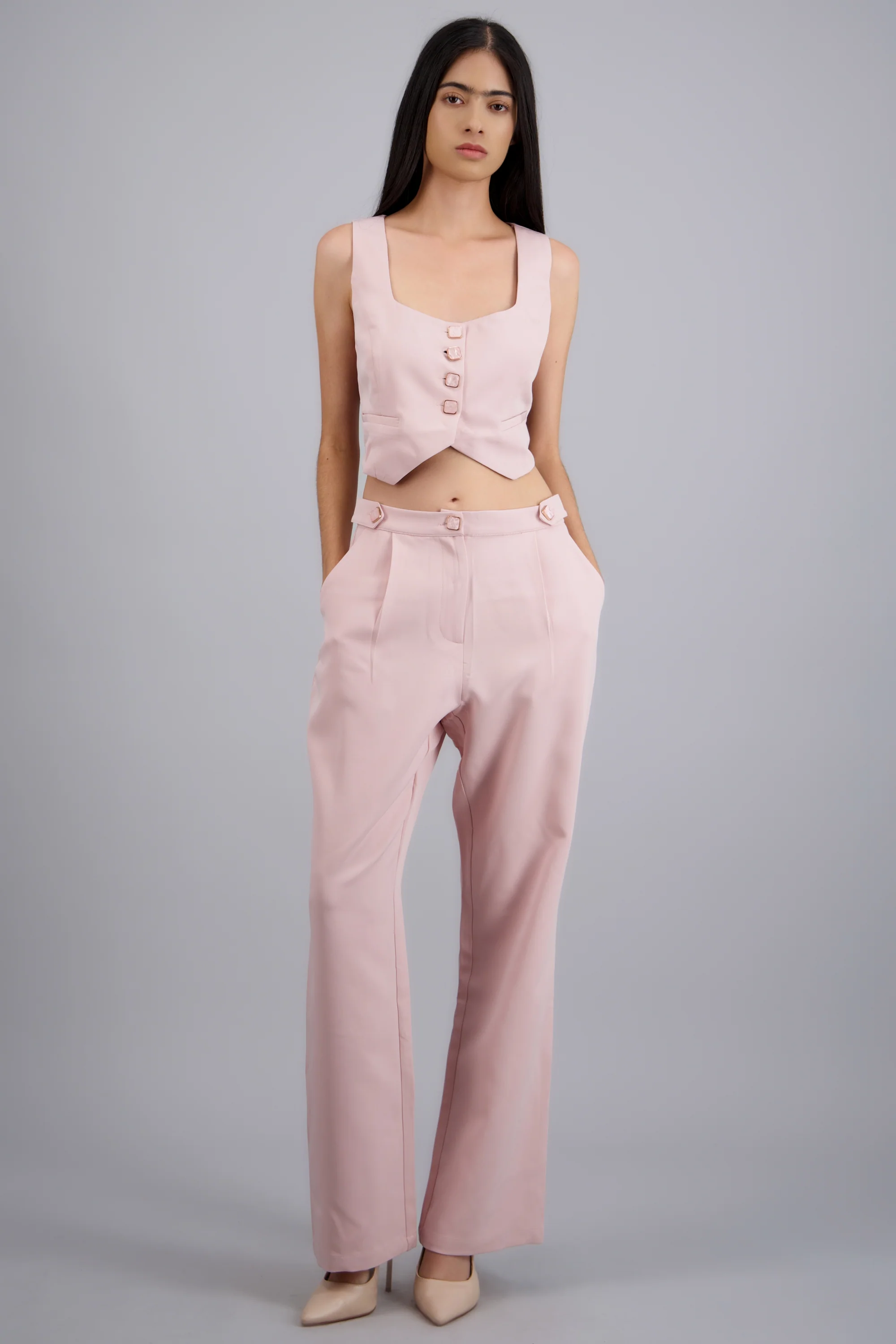 Pantalon liso detalle pretina