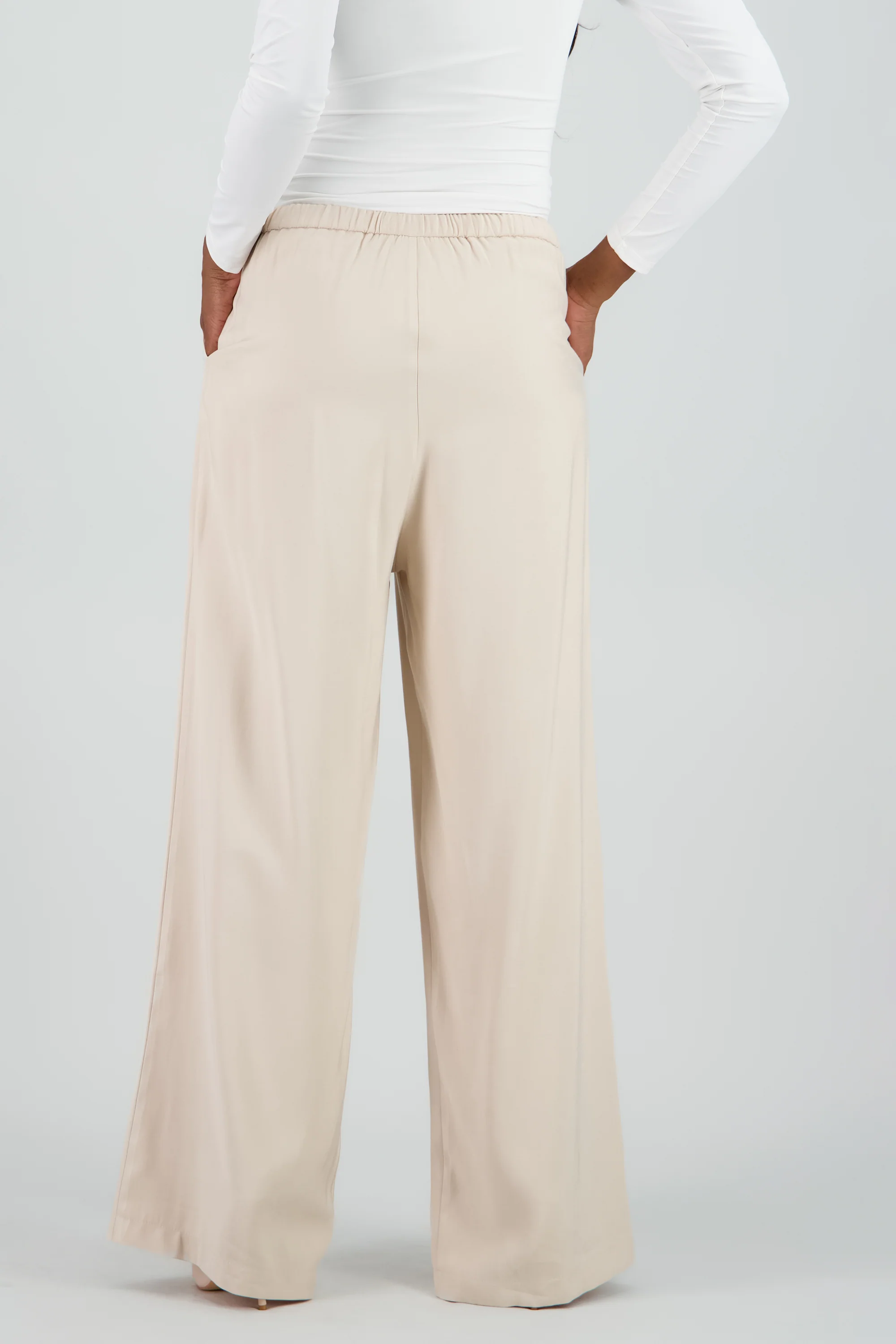 Pantalon liso pinzas - Image 4