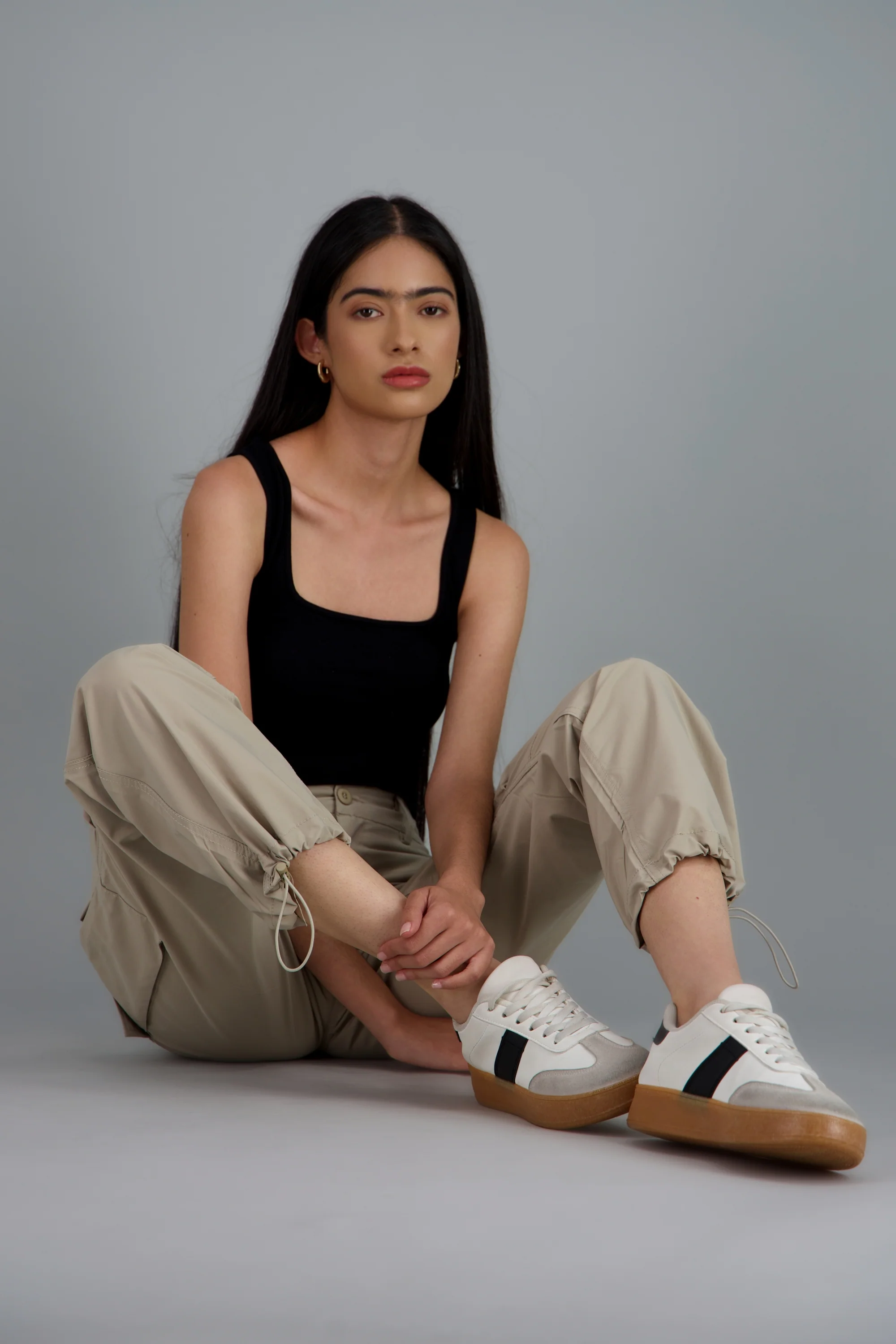 Pantalon parachute liso - Image 5