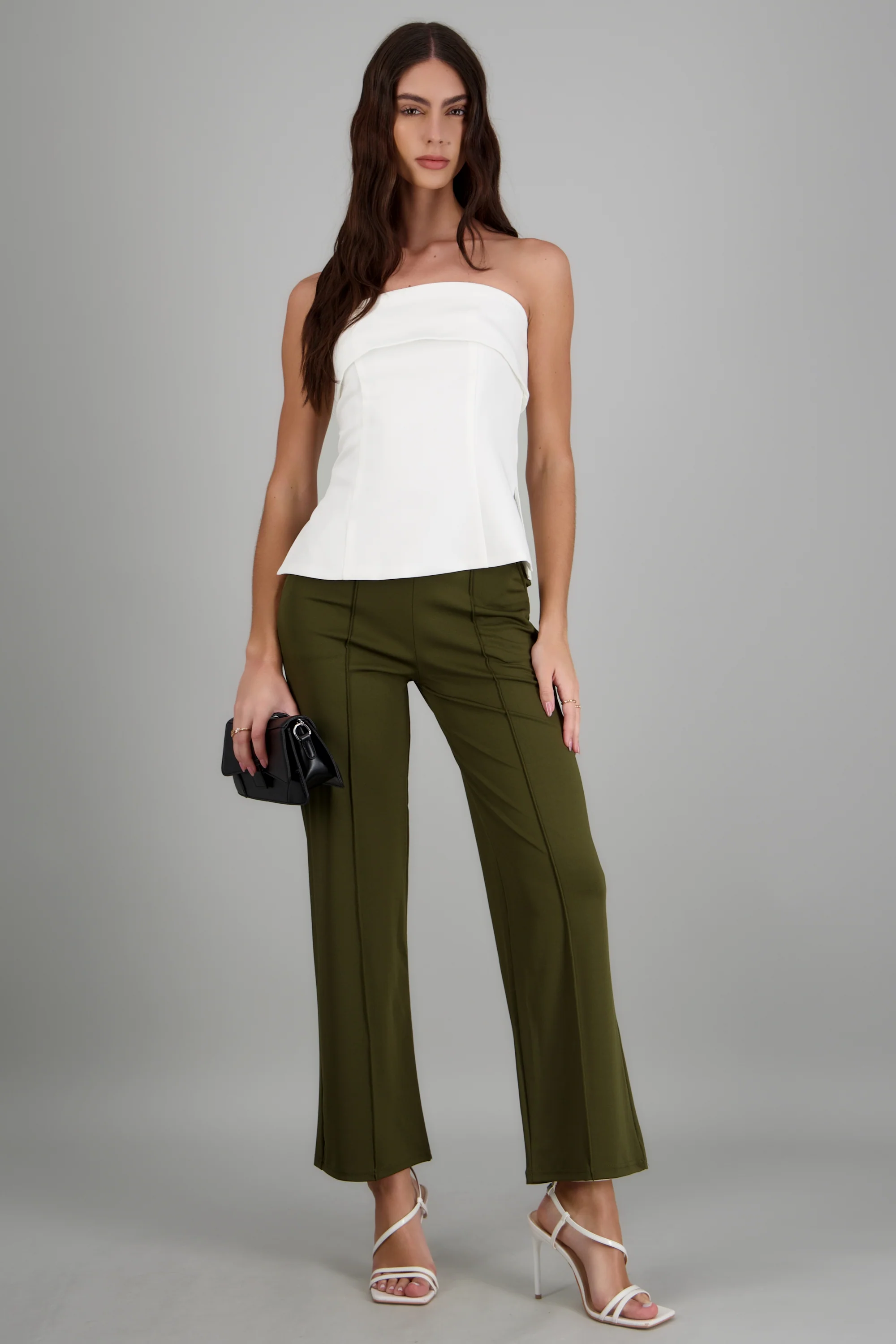 Pantalon recto costuras