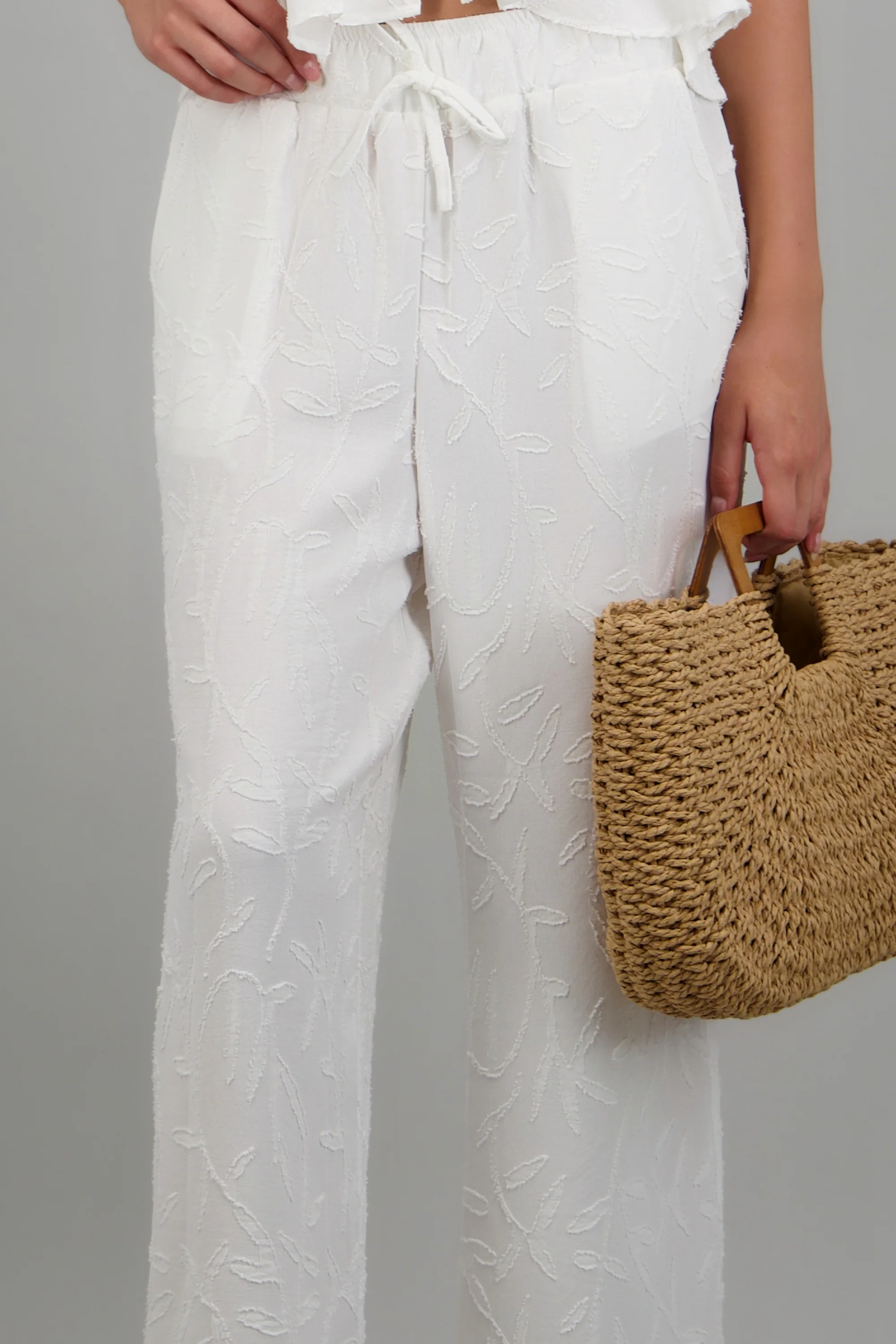 Pantalon recto detalle textura - Image 5