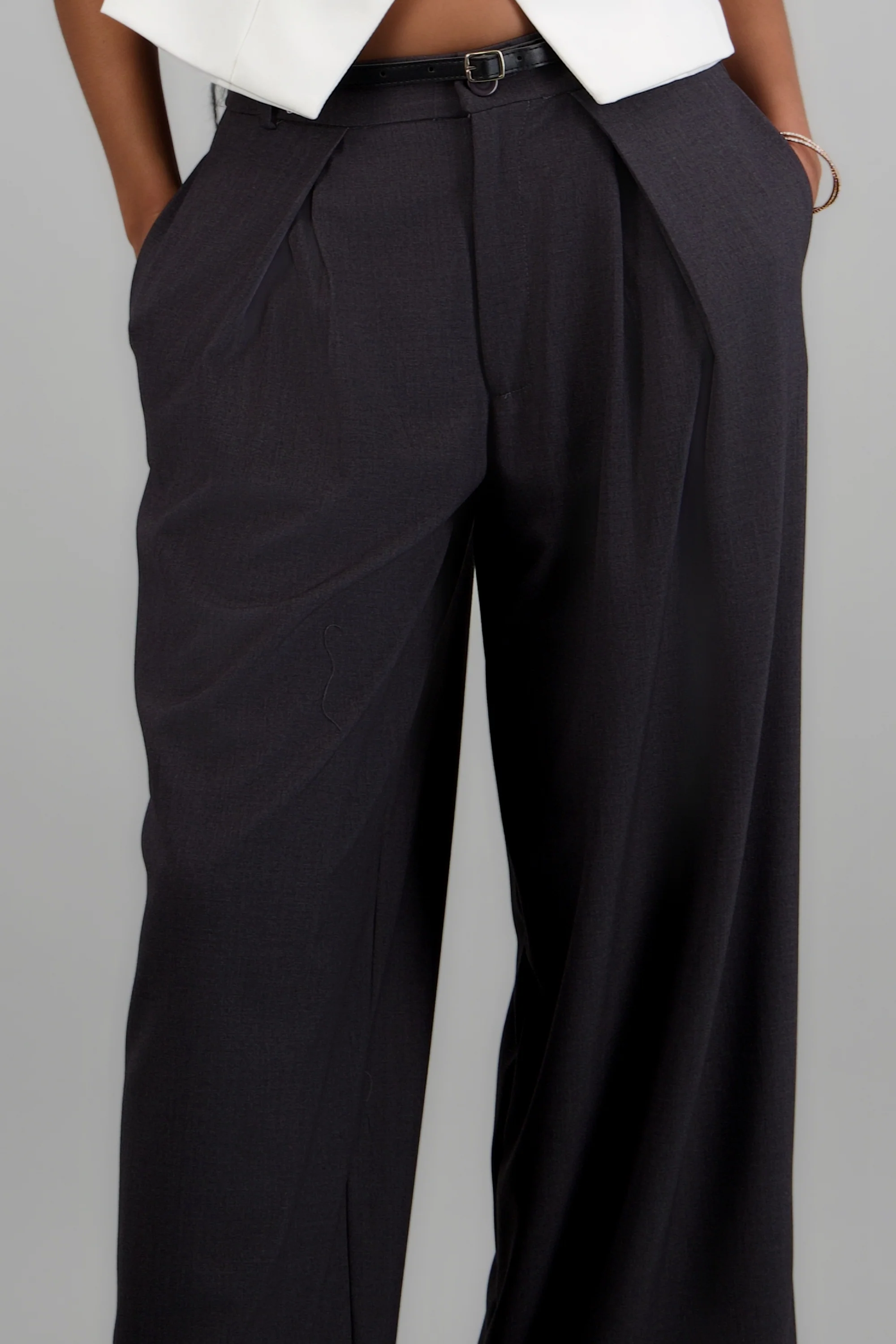 Pantalón sastre detalle cinturón - Image 5