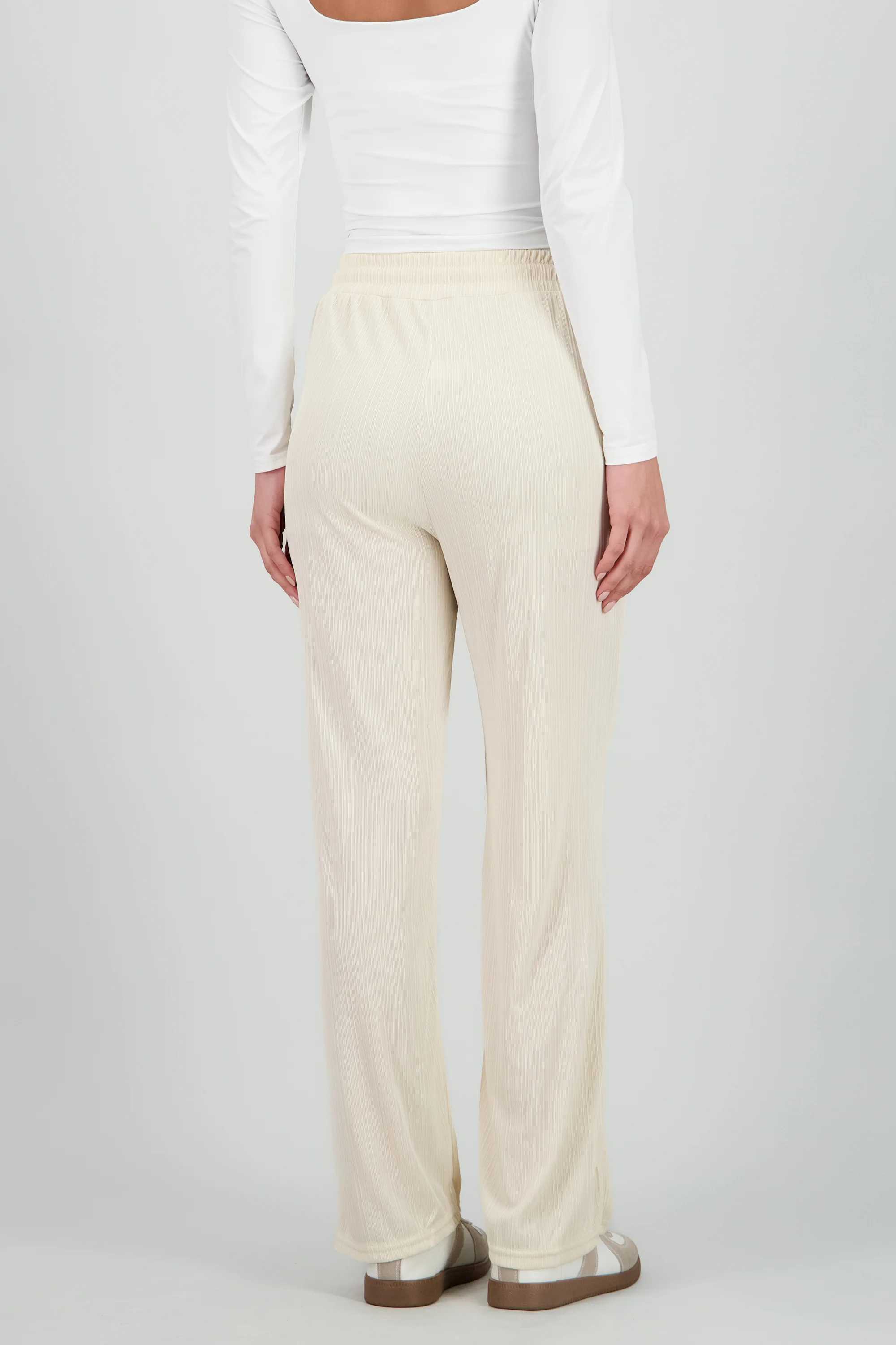 Pantalon straight rib textura - Image 4