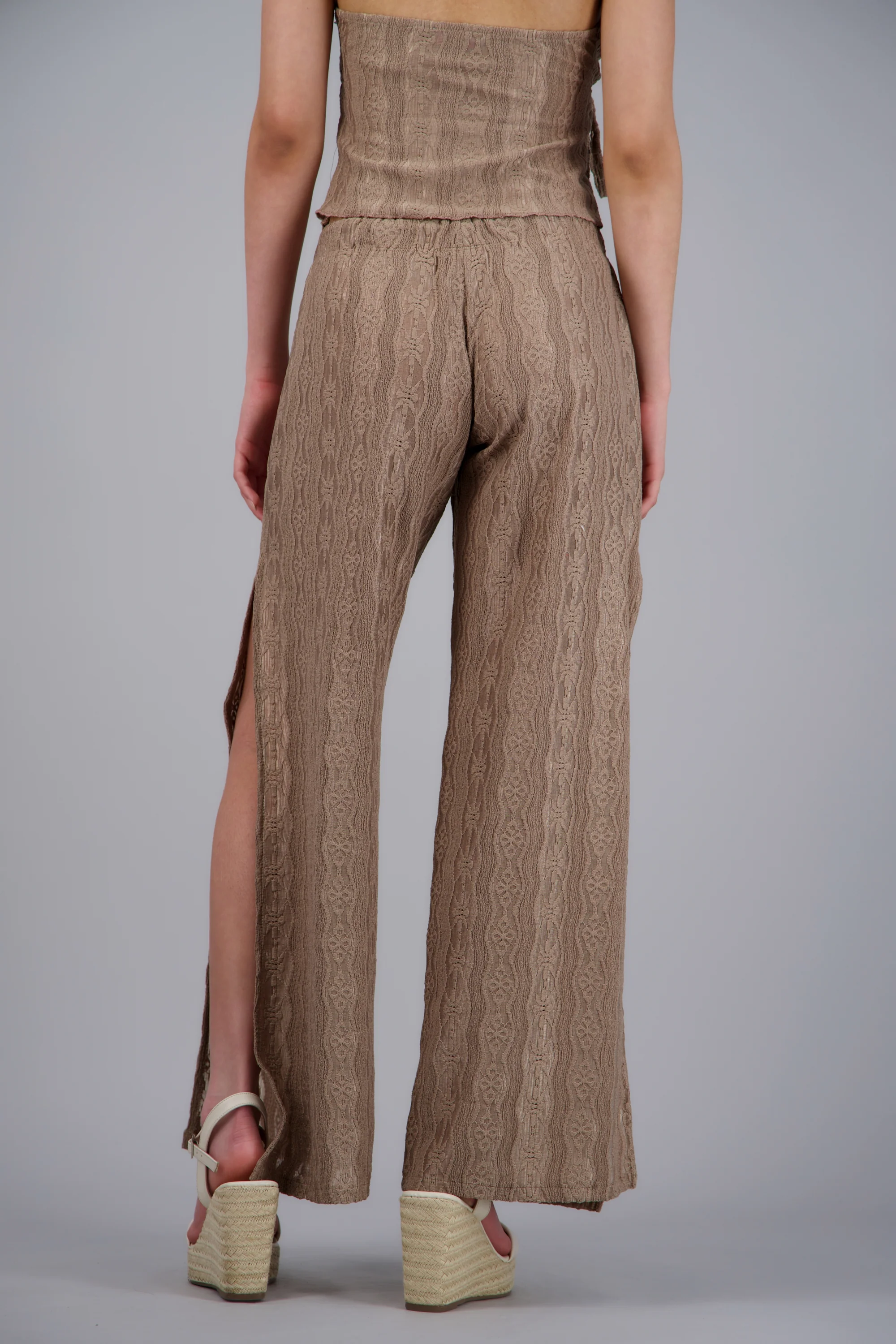Pantalon textura cuenta jaretas - Image 4