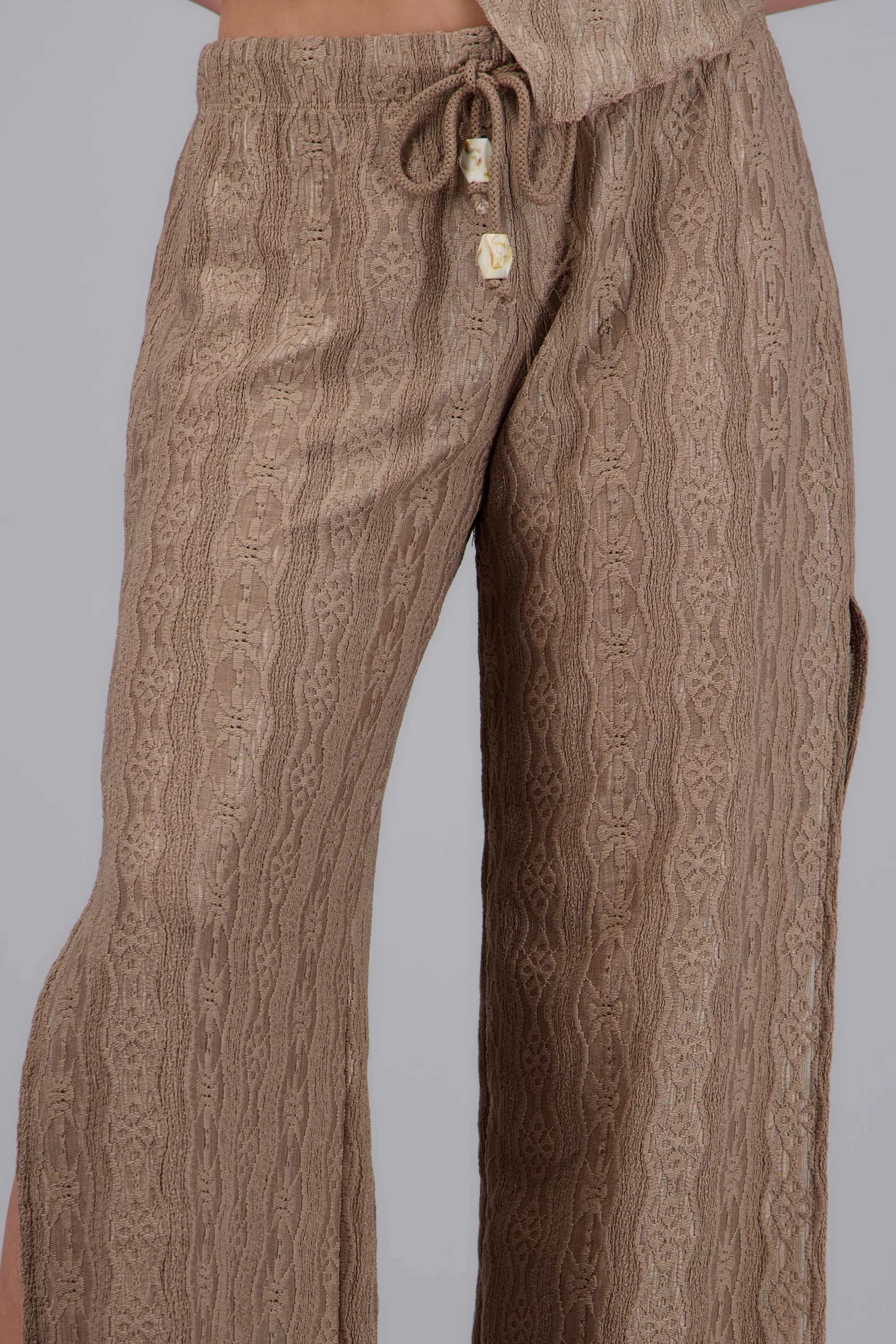 Pantalon textura cuenta jaretas - Image 5
