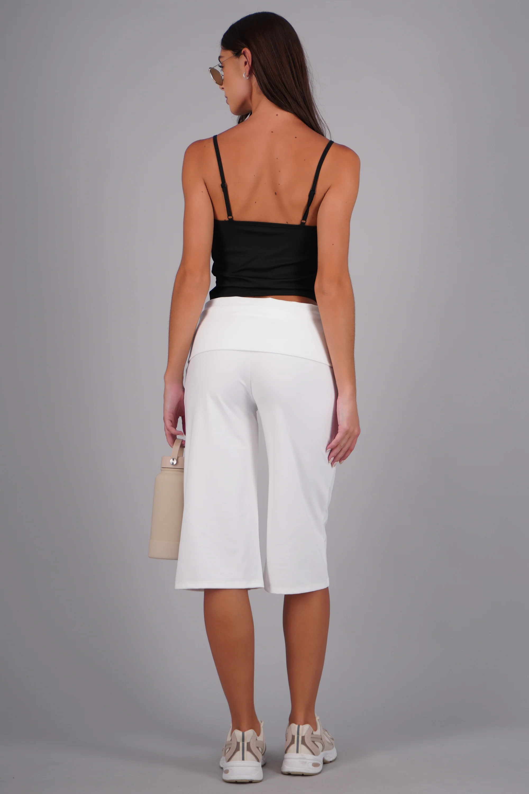 Leggings wide leg capri con dolbadillo - Image 4