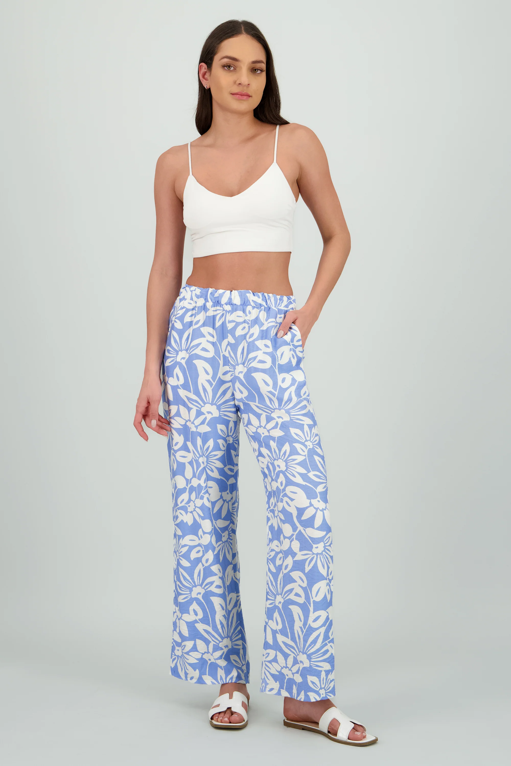 Pantalon wide leg estampado flores
