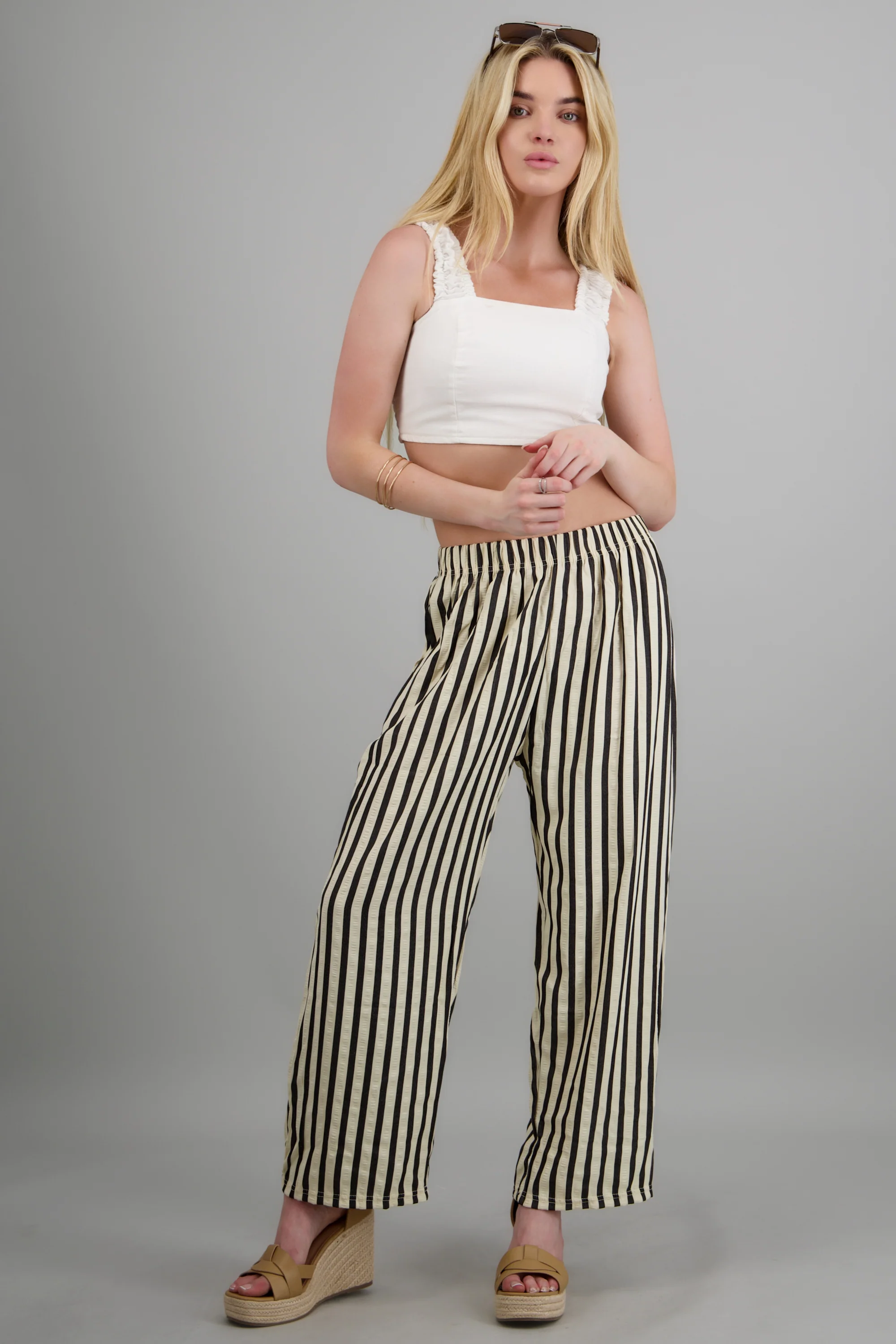 Pantalones amplios rayas tela con textura