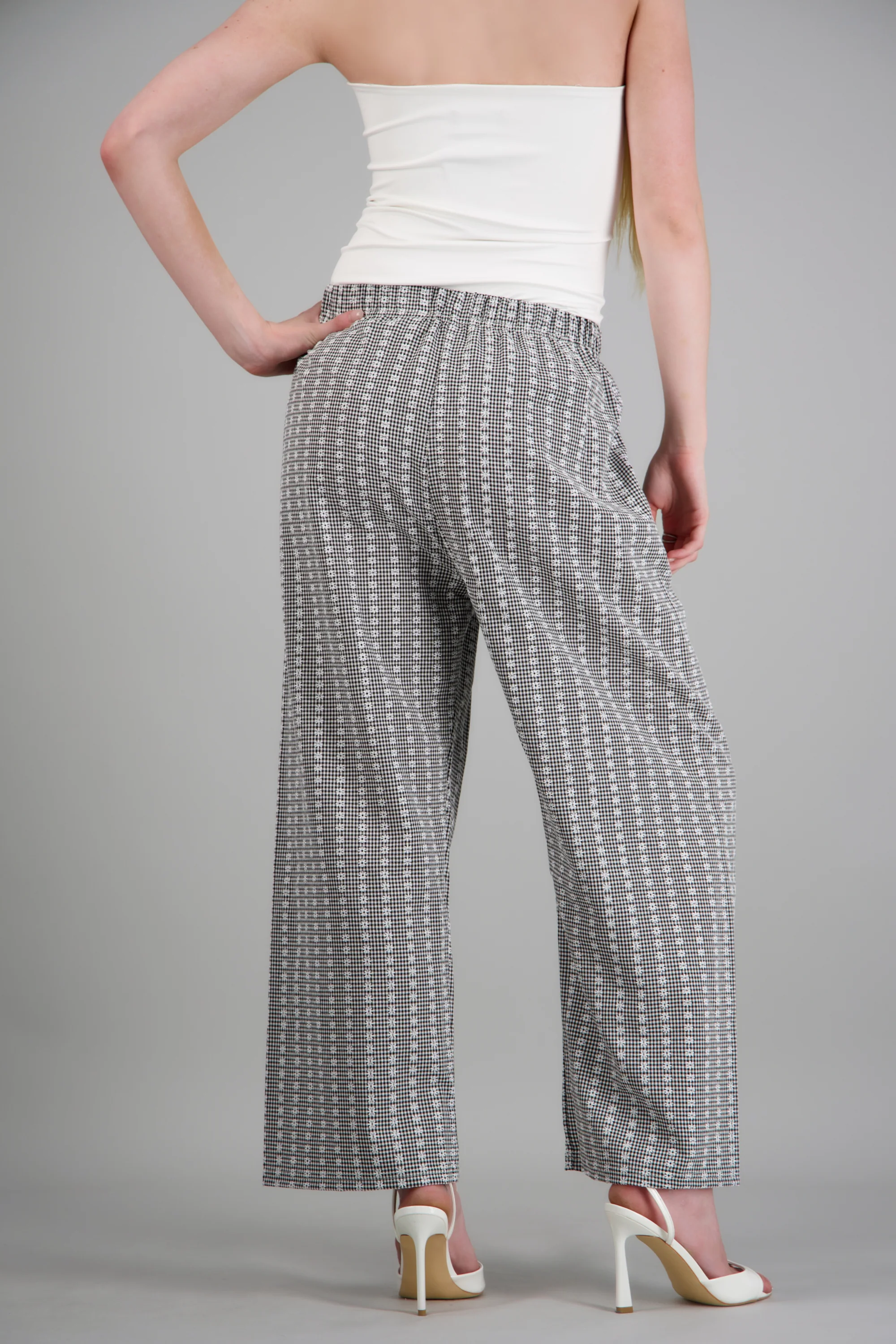 Pantalones cuadros y mini flores - Image 4