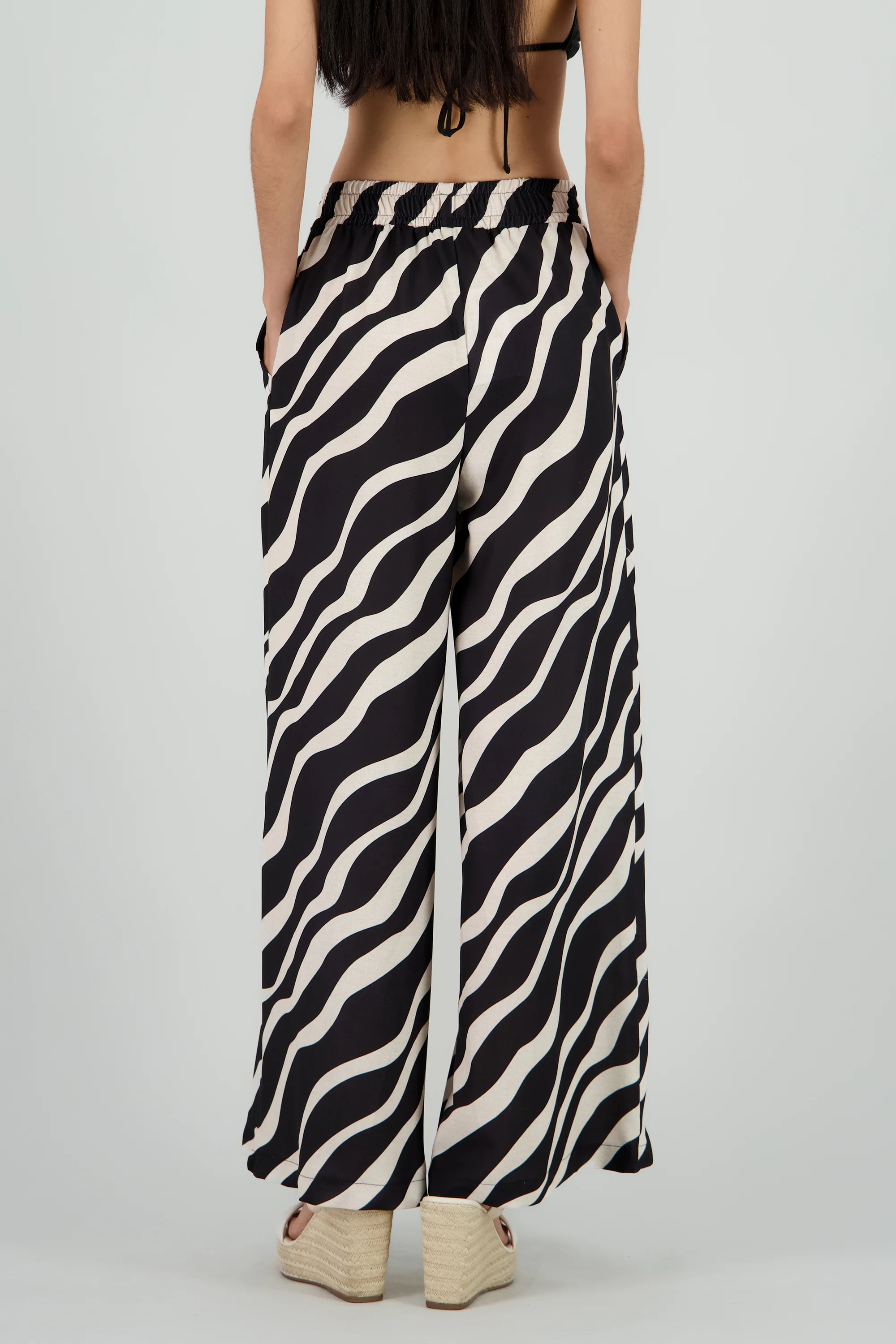 Pantalones estampado tropical jareta - Image 4