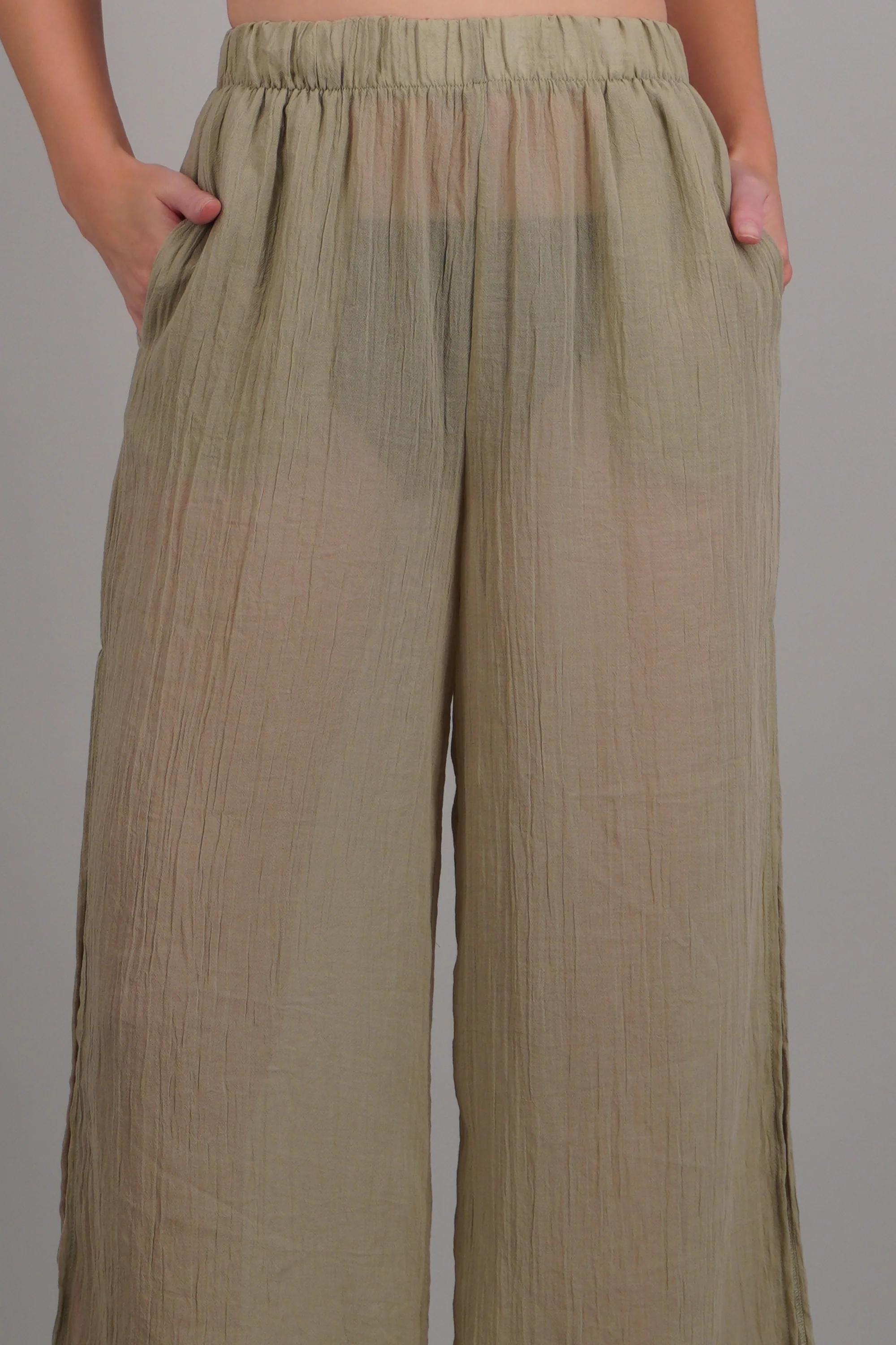 Pantalones ligeros con bolsas - Image 5
