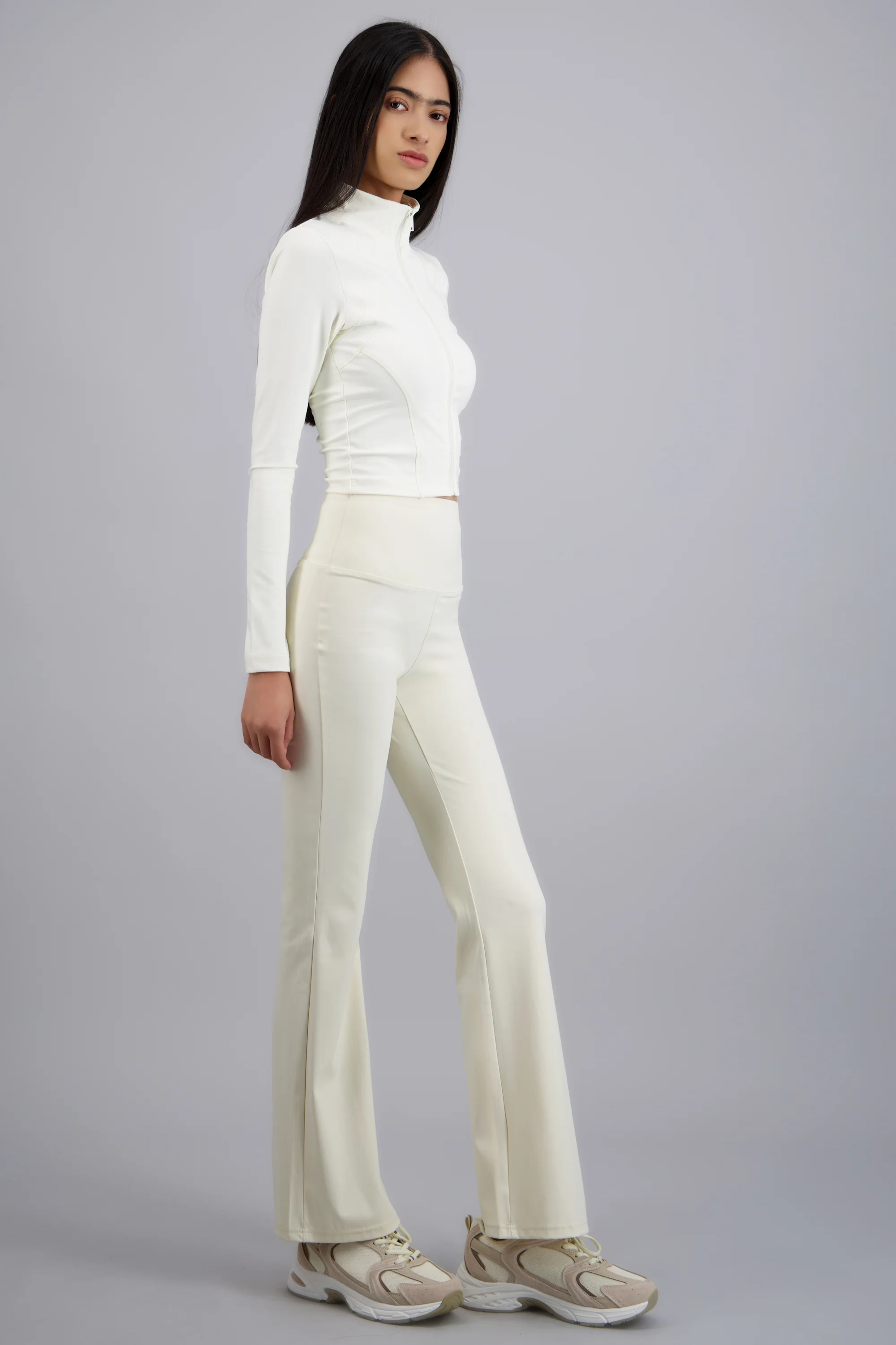 Leggings flare lisos - Image 3