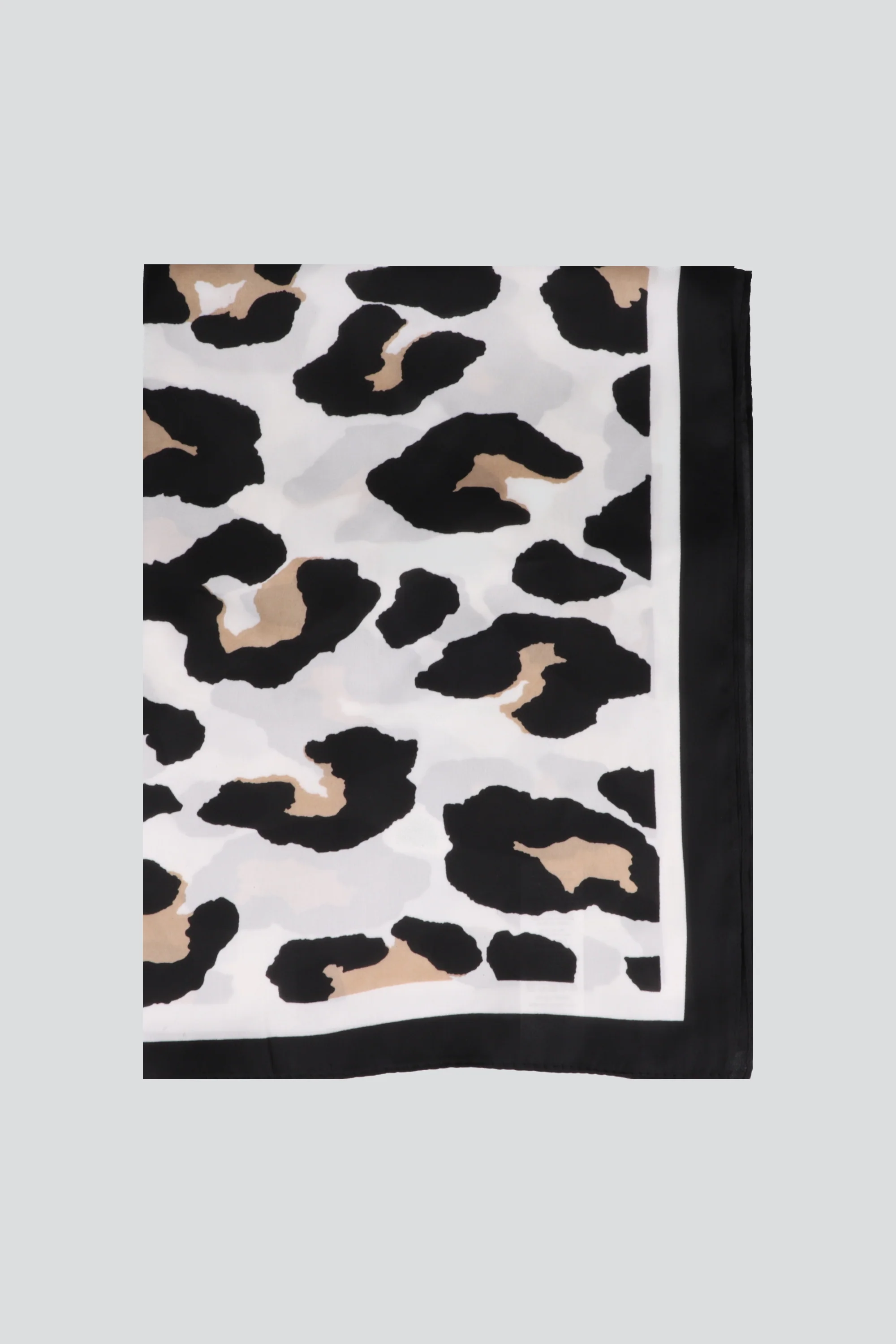 Pañuelo animal print - Image 2