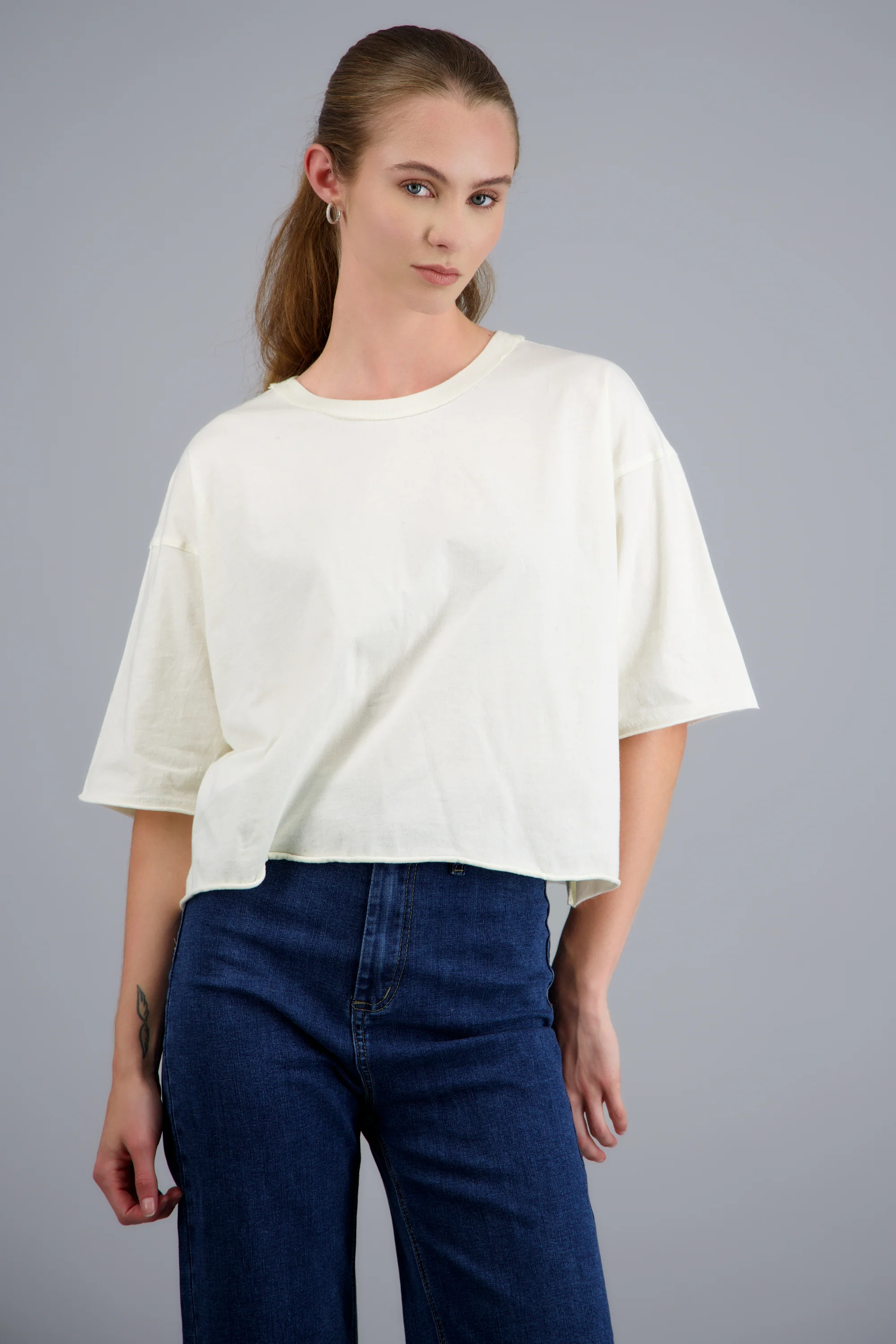 Playera crop fit boxy - Image 2