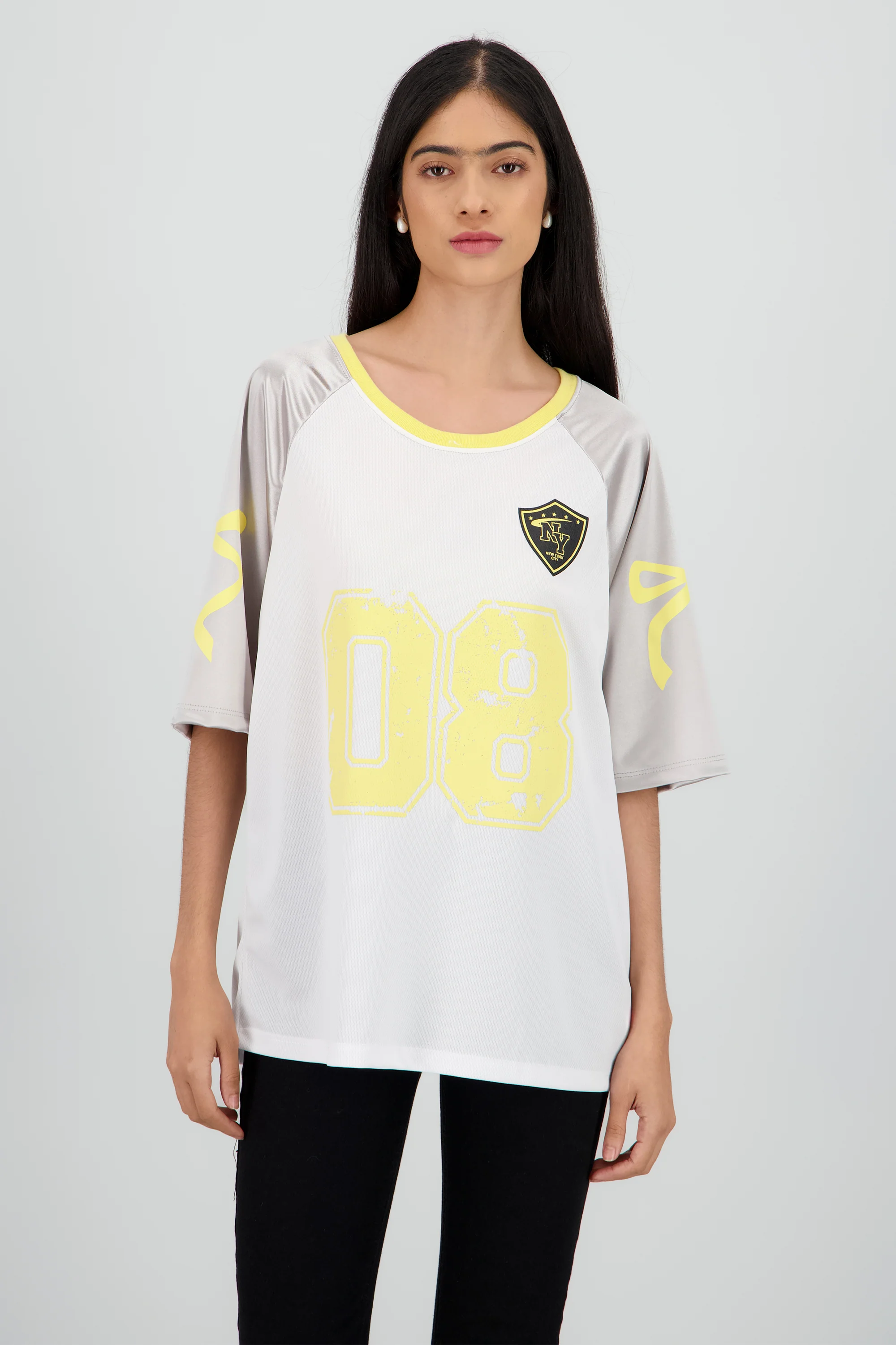 Playera deportiva contraste mangas