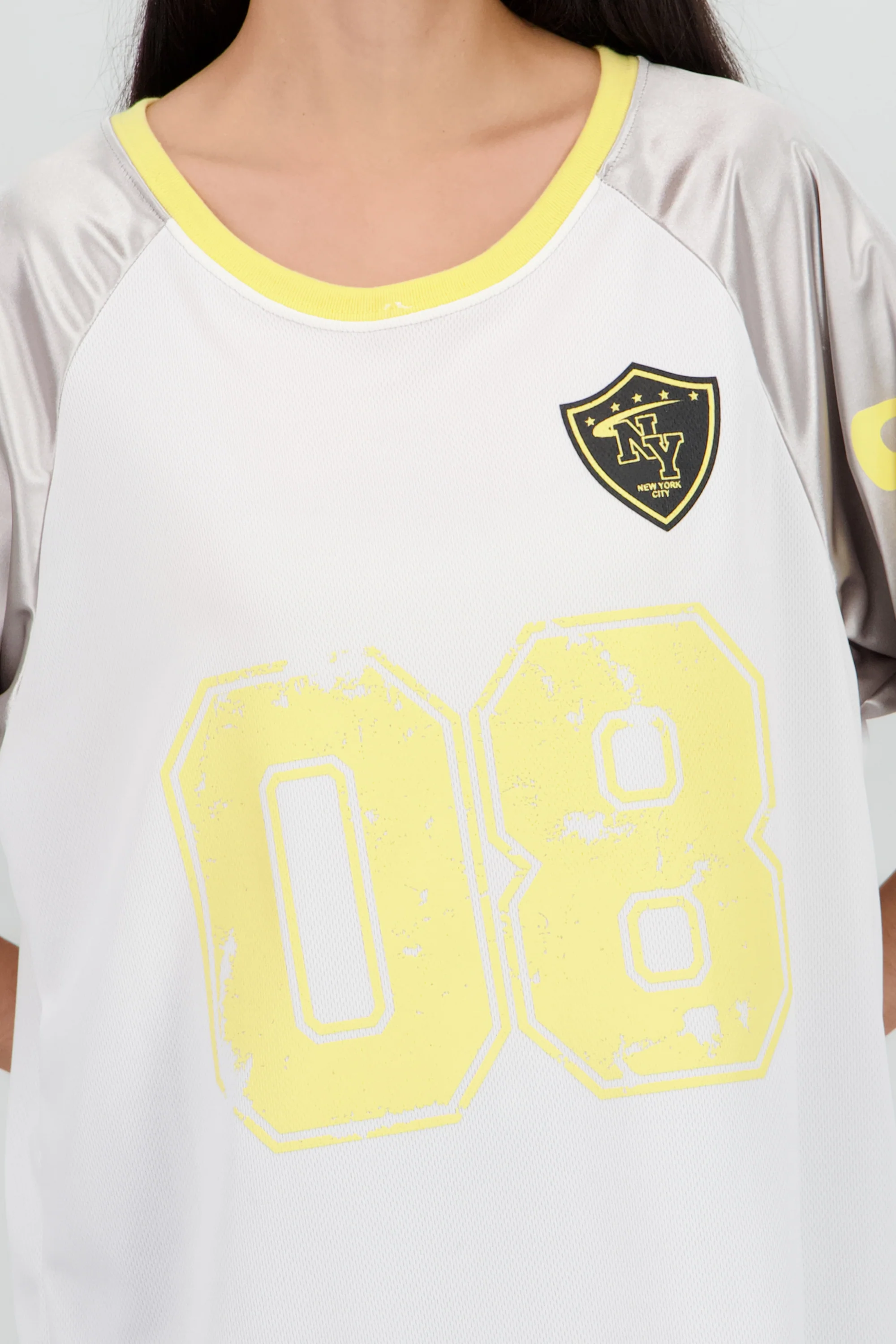 Playera deportiva contraste mangas - Image 5