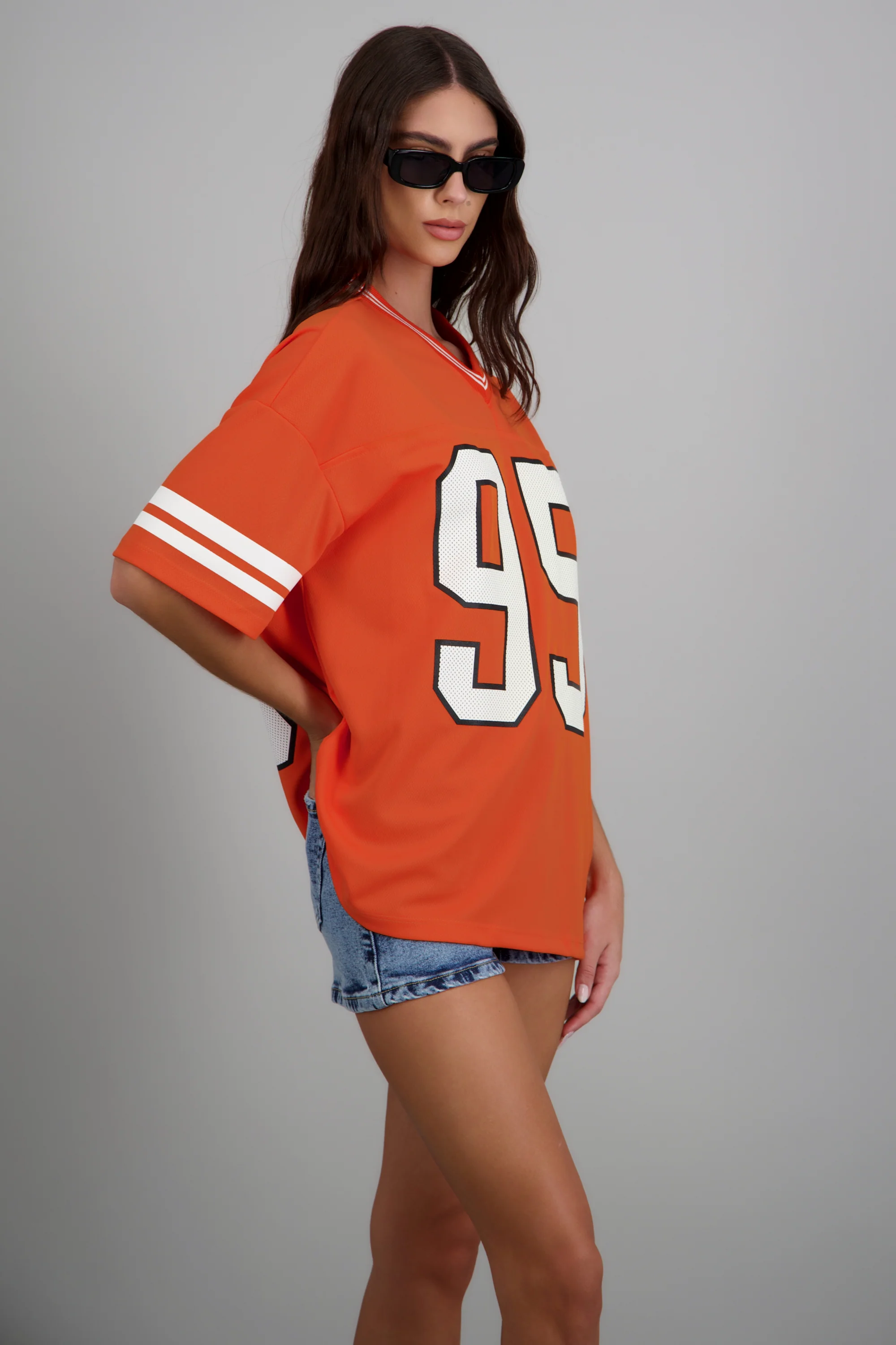 Playera deportiva estampado numeros - Image 2