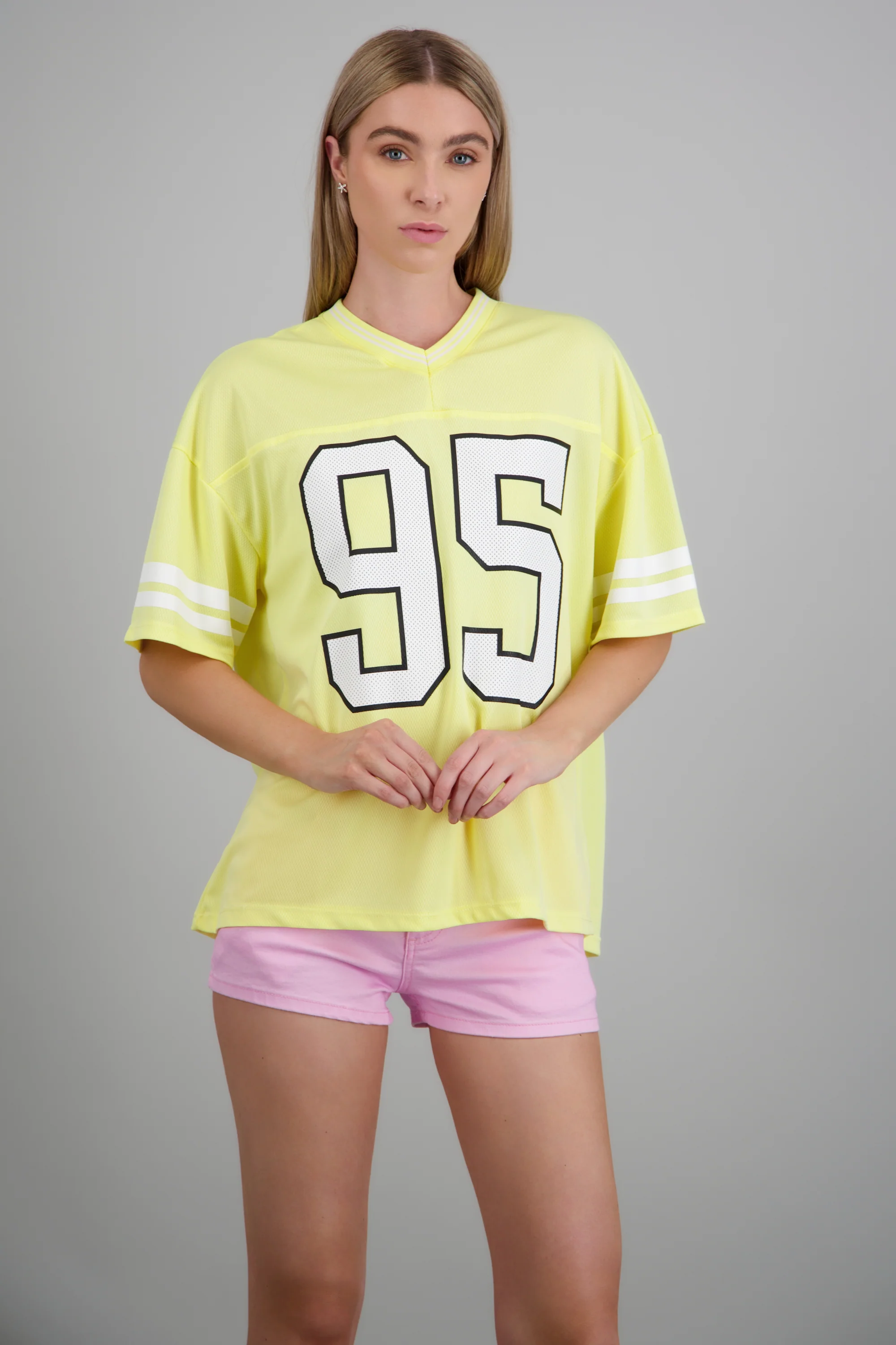 Playera deportiva estampado numeros - Image 2
