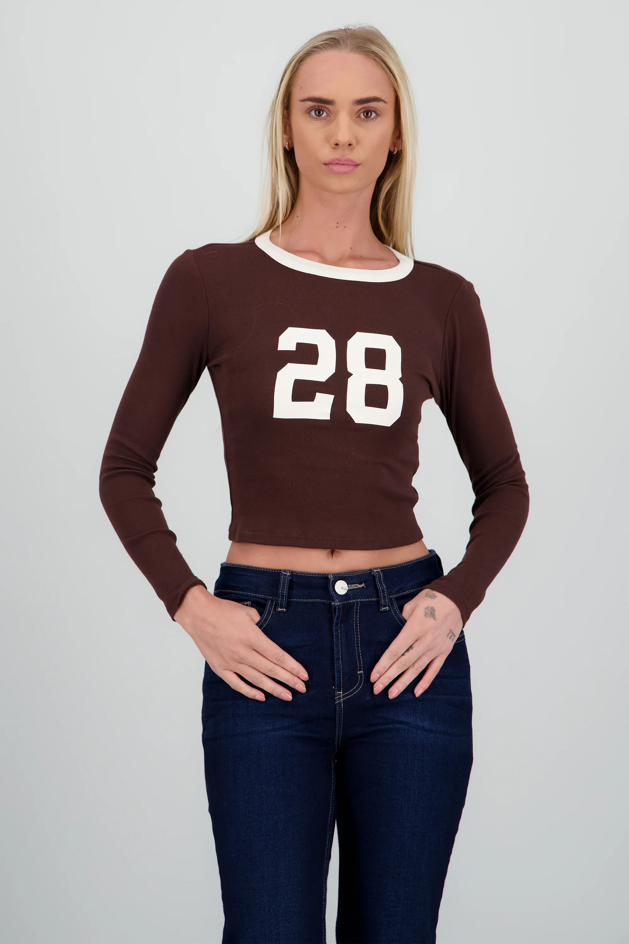 Playera estampado numero - Image 2