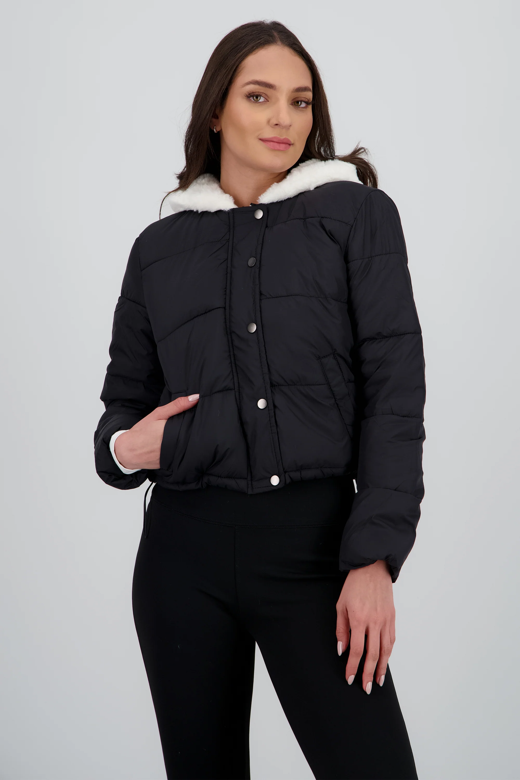 Puffer jacket con gorro peluche - Image 2