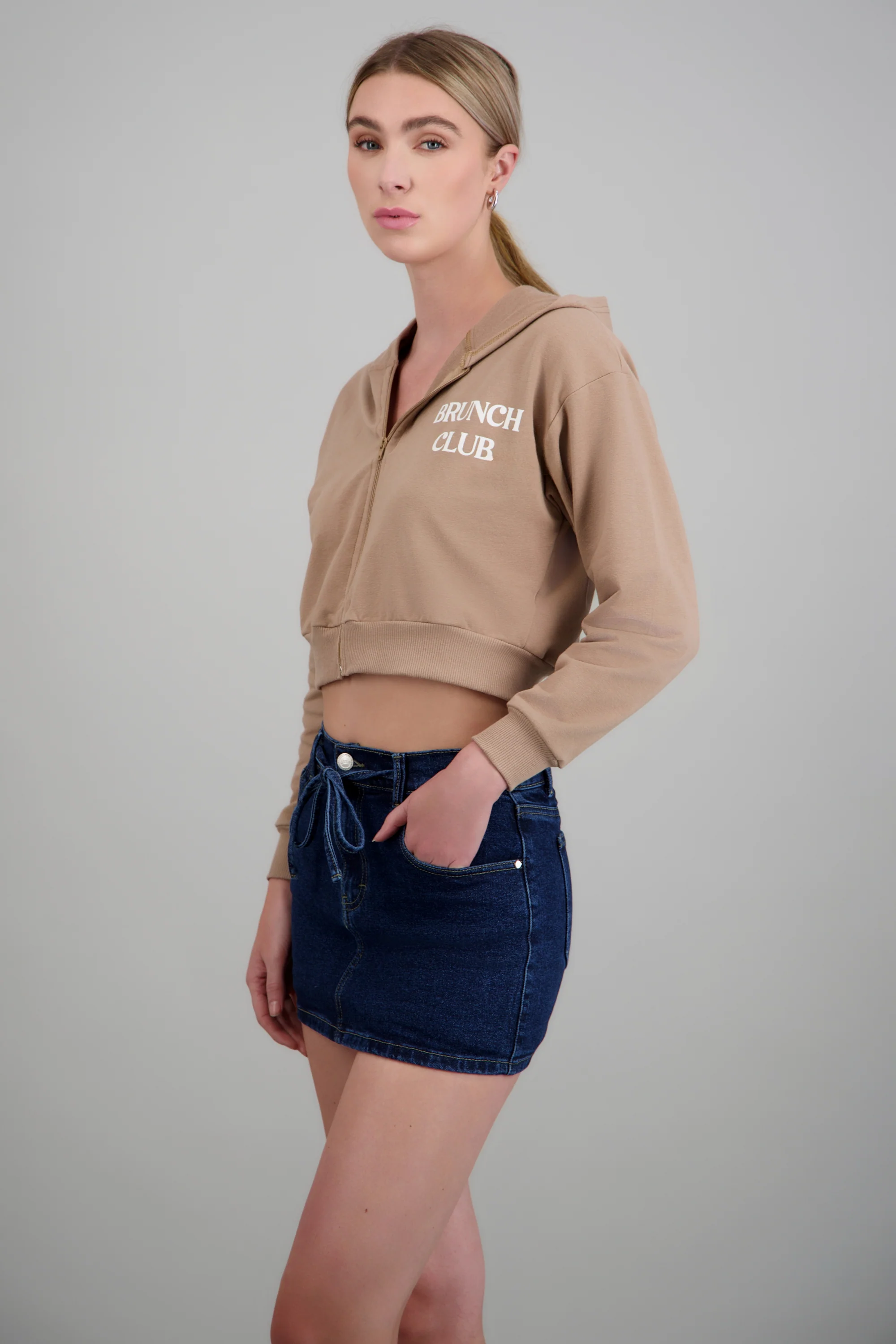 Sudadera Brunch Club - Image 2
