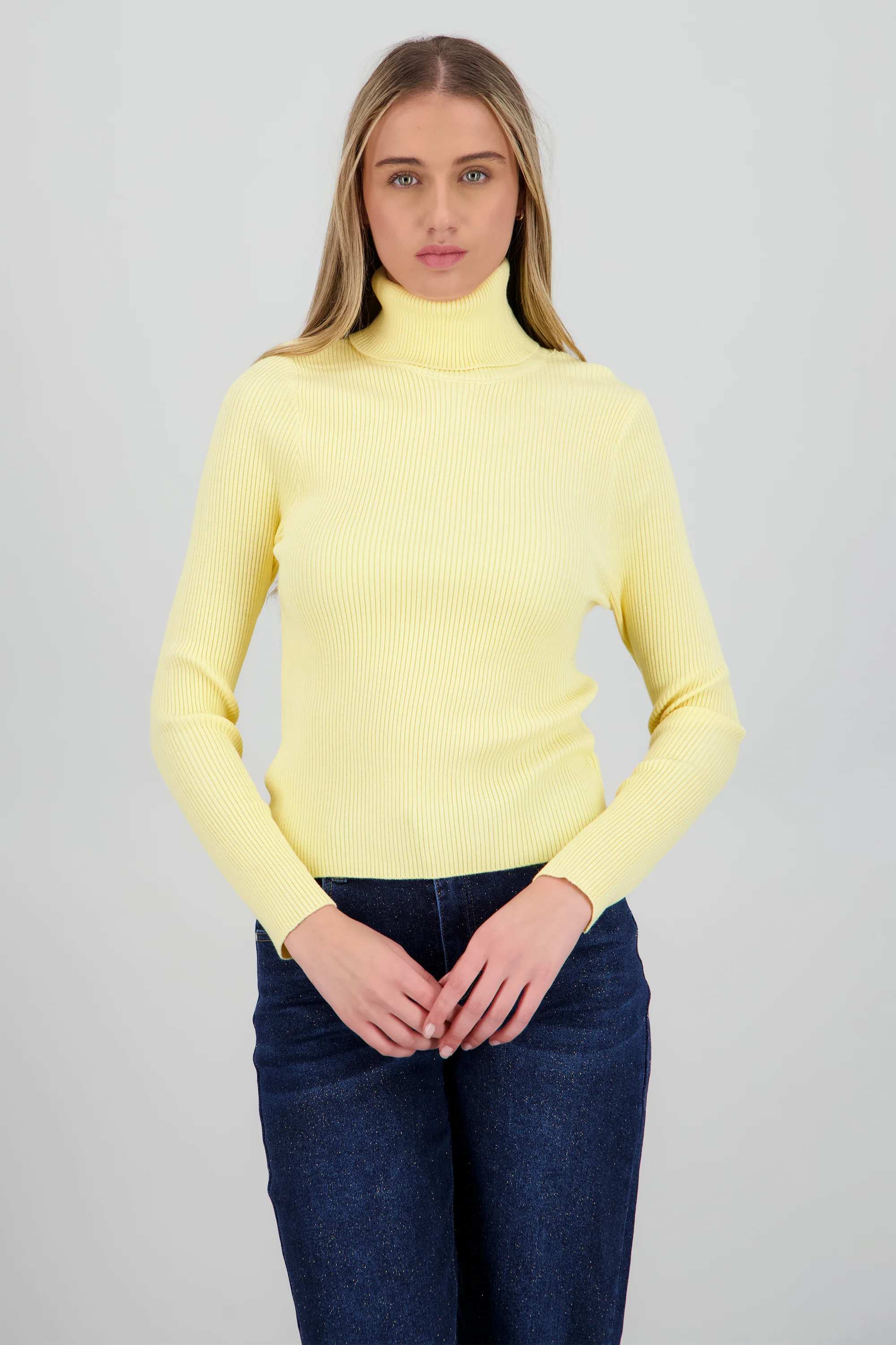 Sueter acanalado con cuello alto - Image 2
