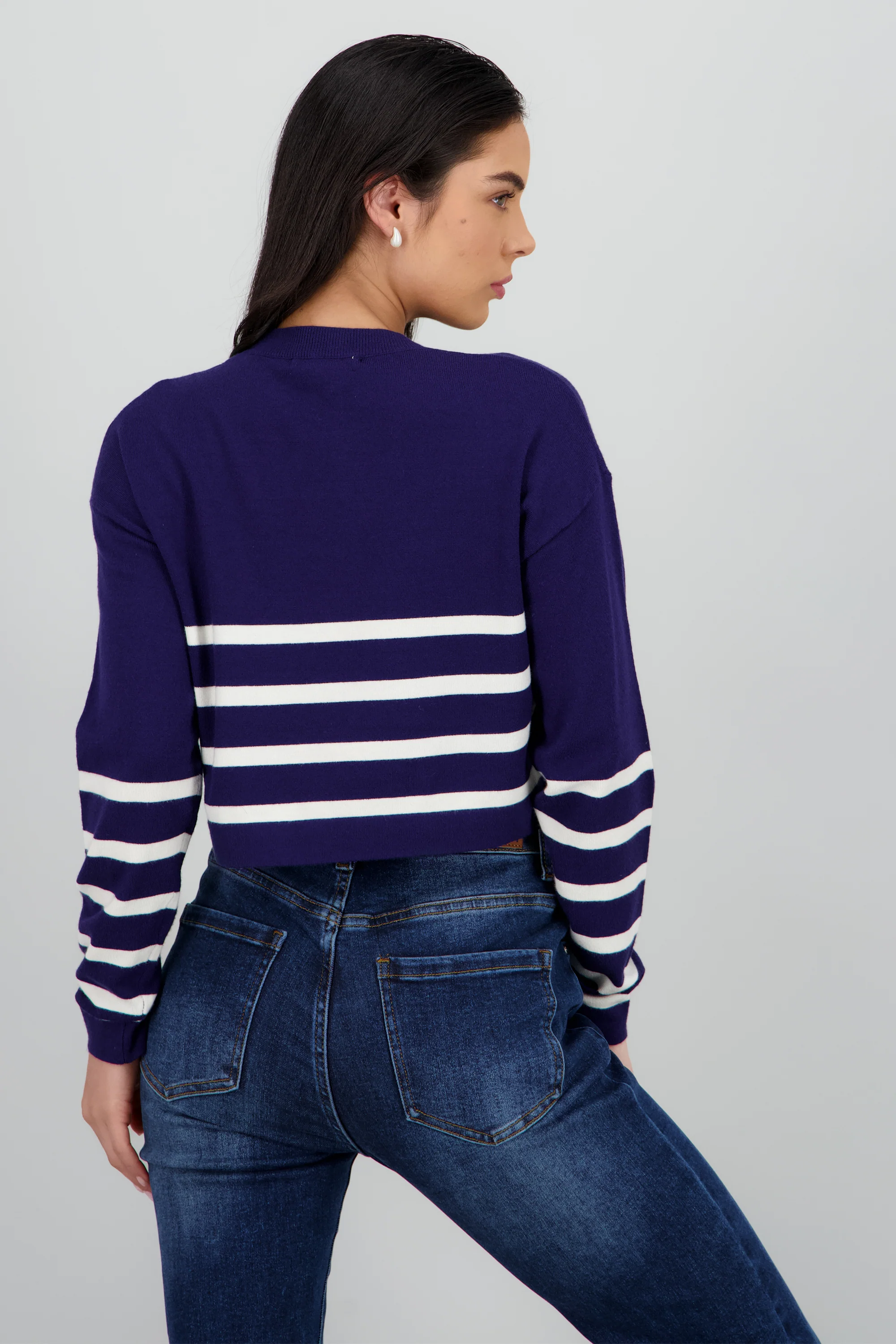 Sueter crop rayas cuello redondo - Image 4