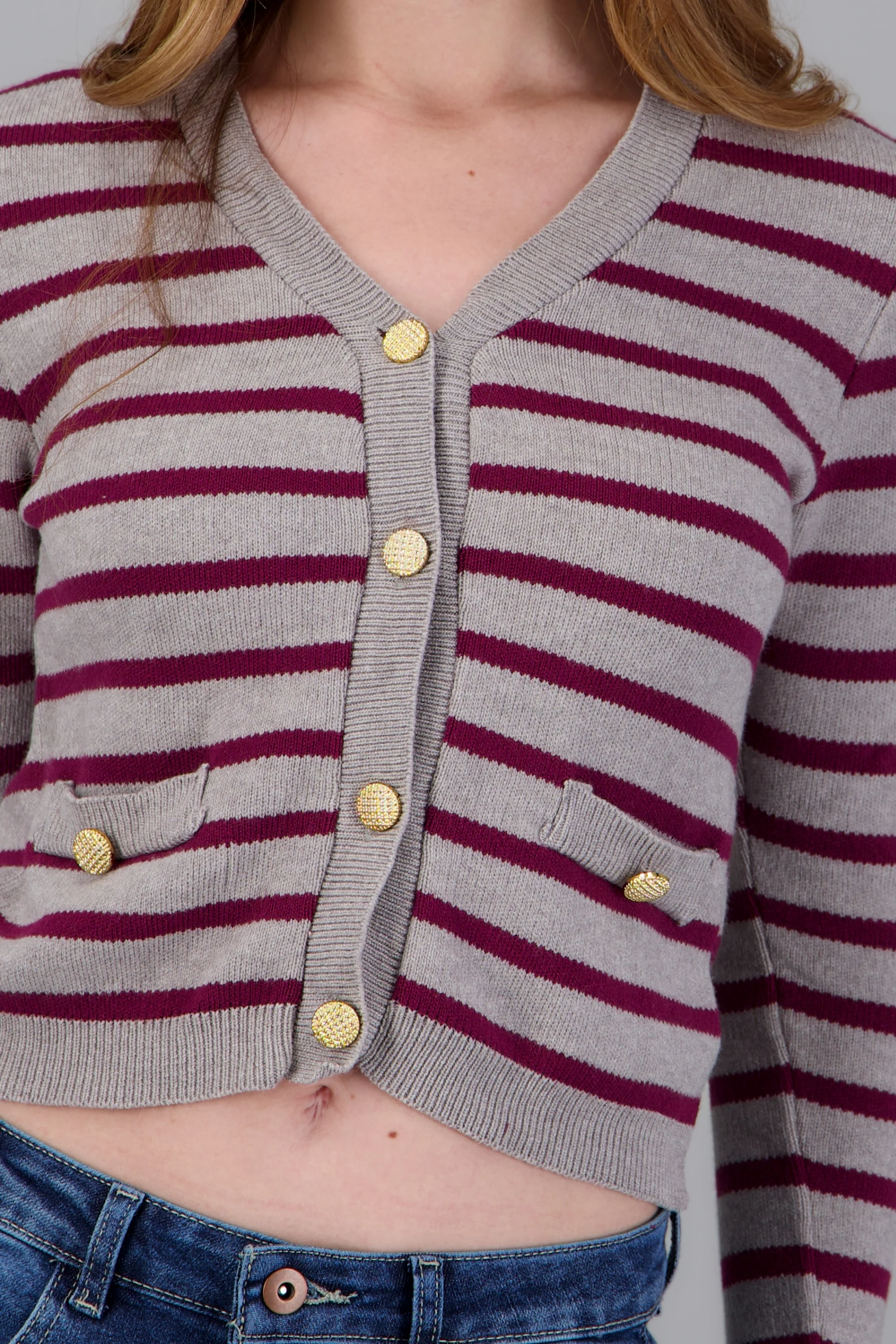 Sueter rayas boton detalle - Image 5
