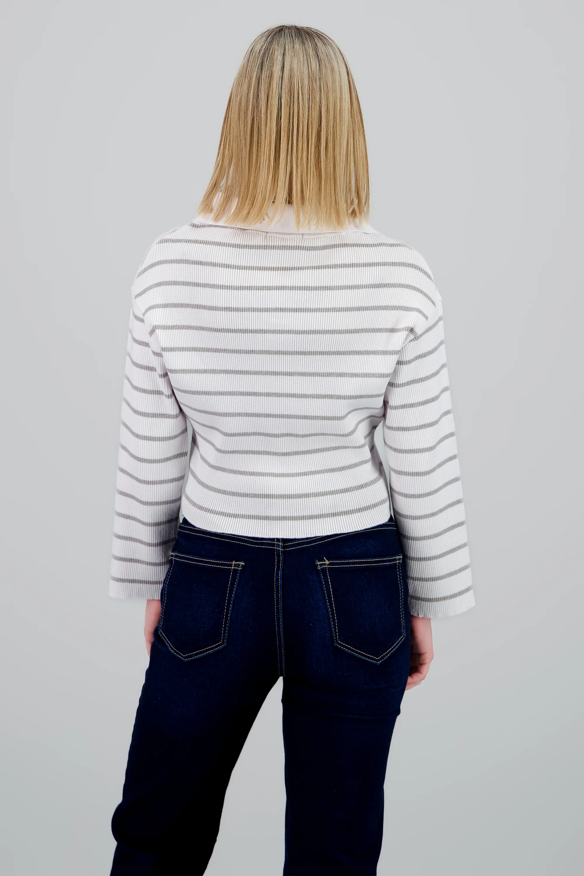 Sueter tejido cuello polo rayas - Image 4