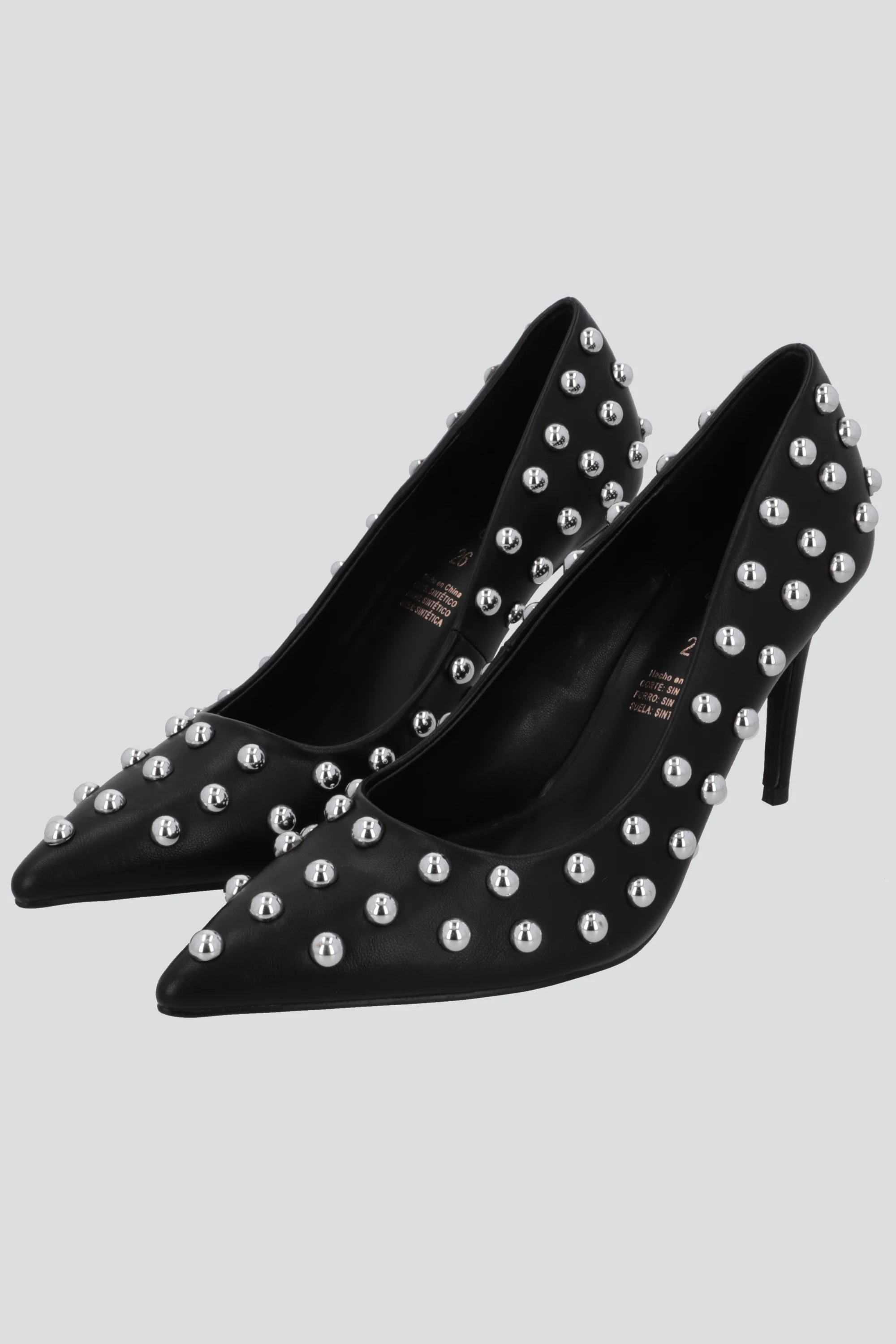 Tacon pointy mega studs