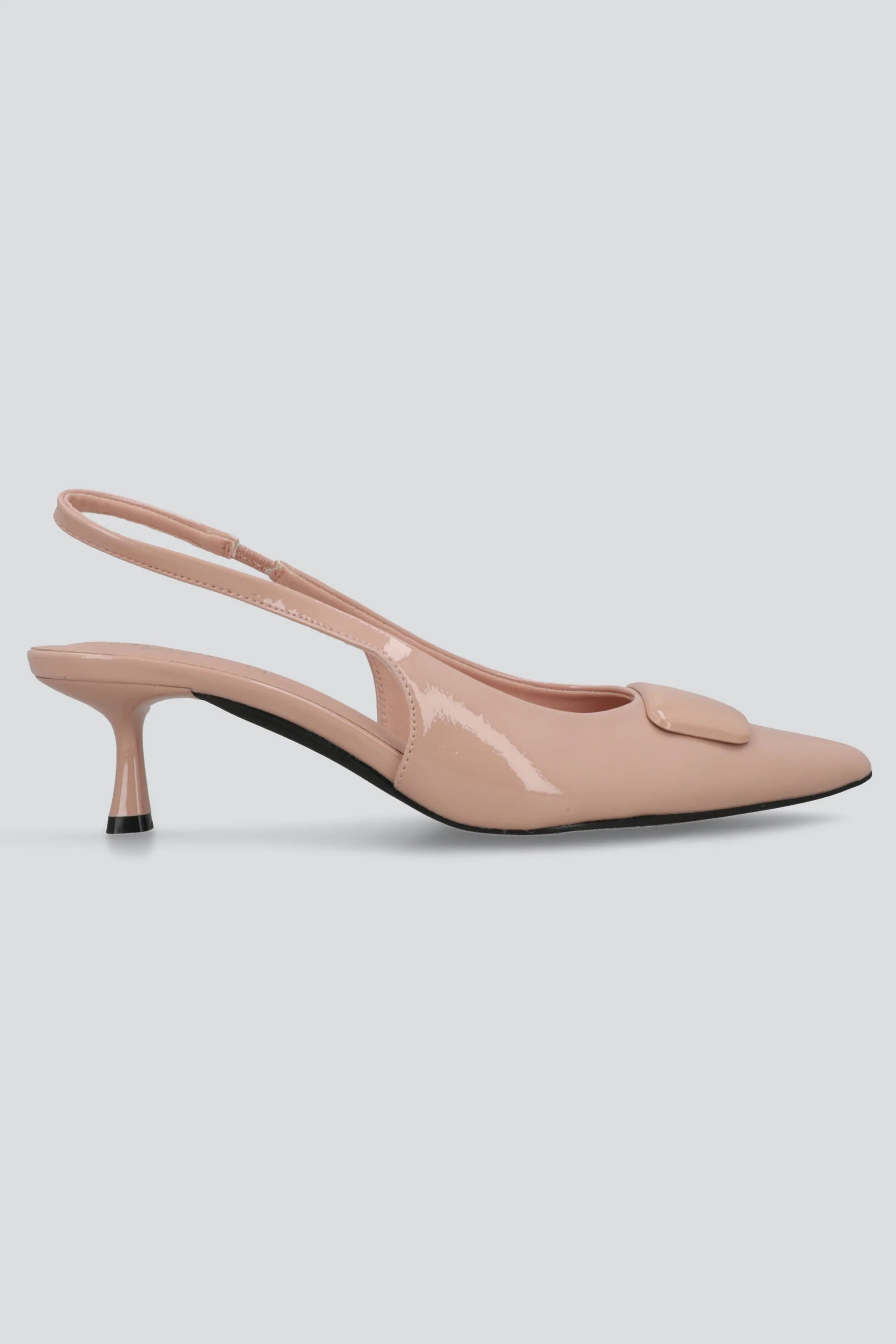 Tacon pointy slingback aplicacion cuadro