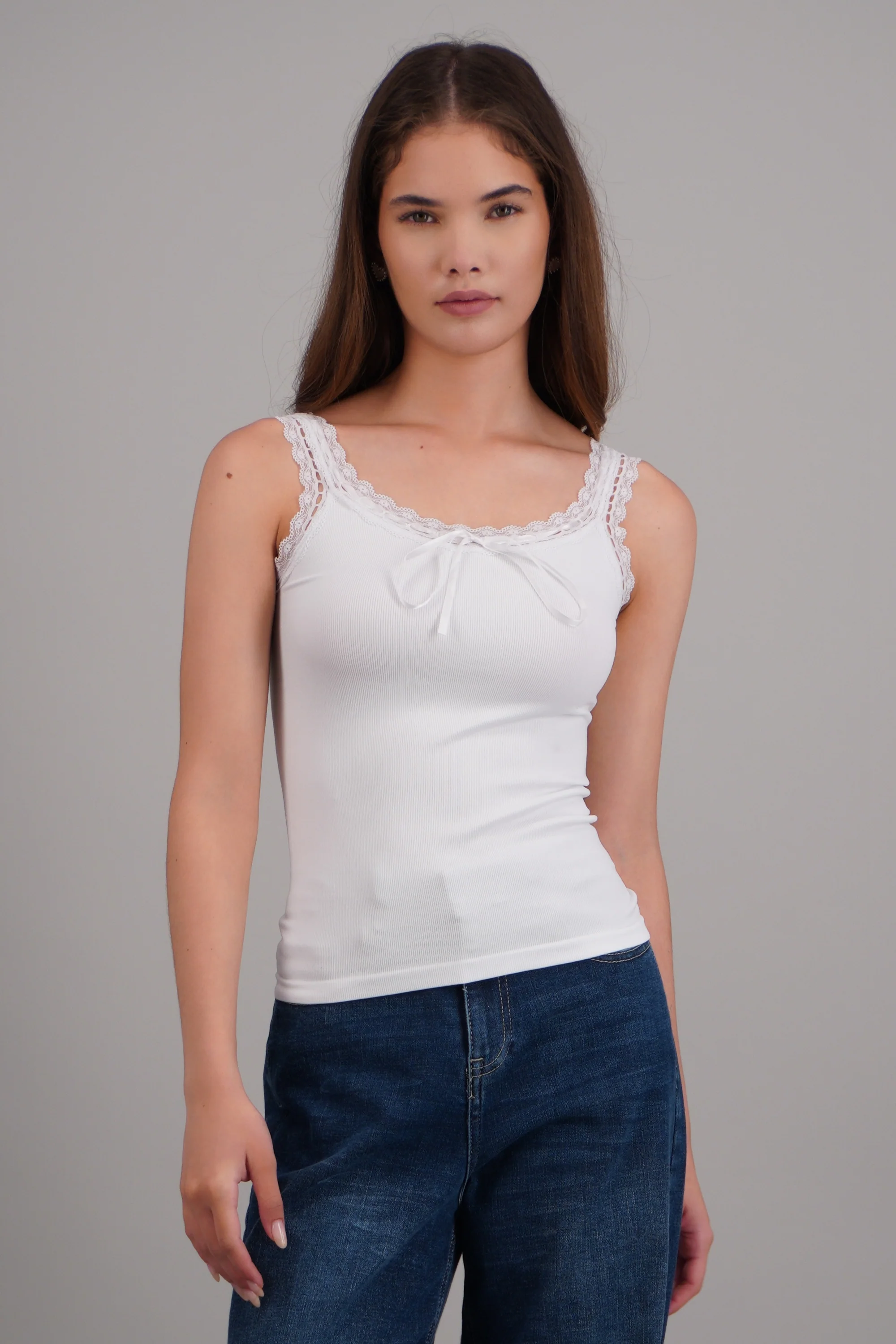 Tank top detalle encaje lazo - Image 3
