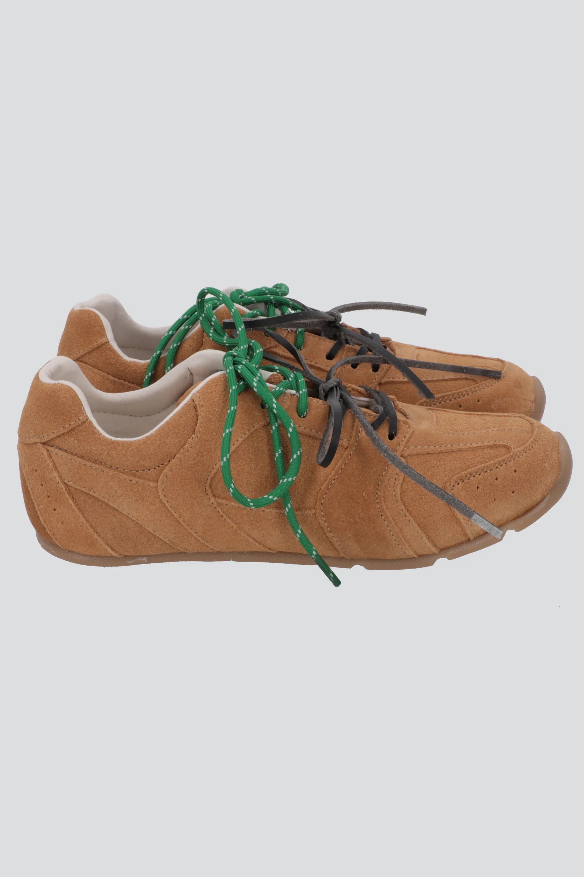 Tenis gamuza agujetas bicolor - Image 3