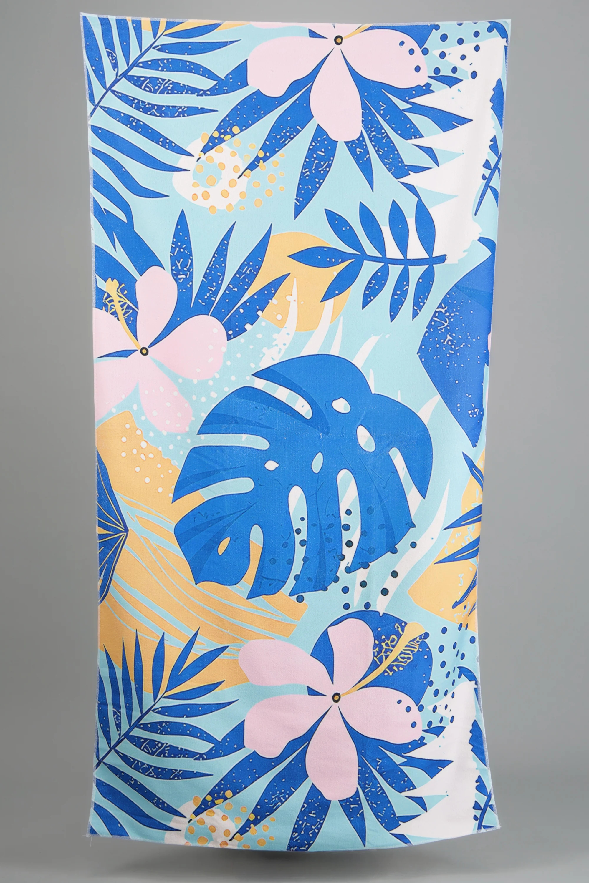 TOALLA HOJAS TROPICALES