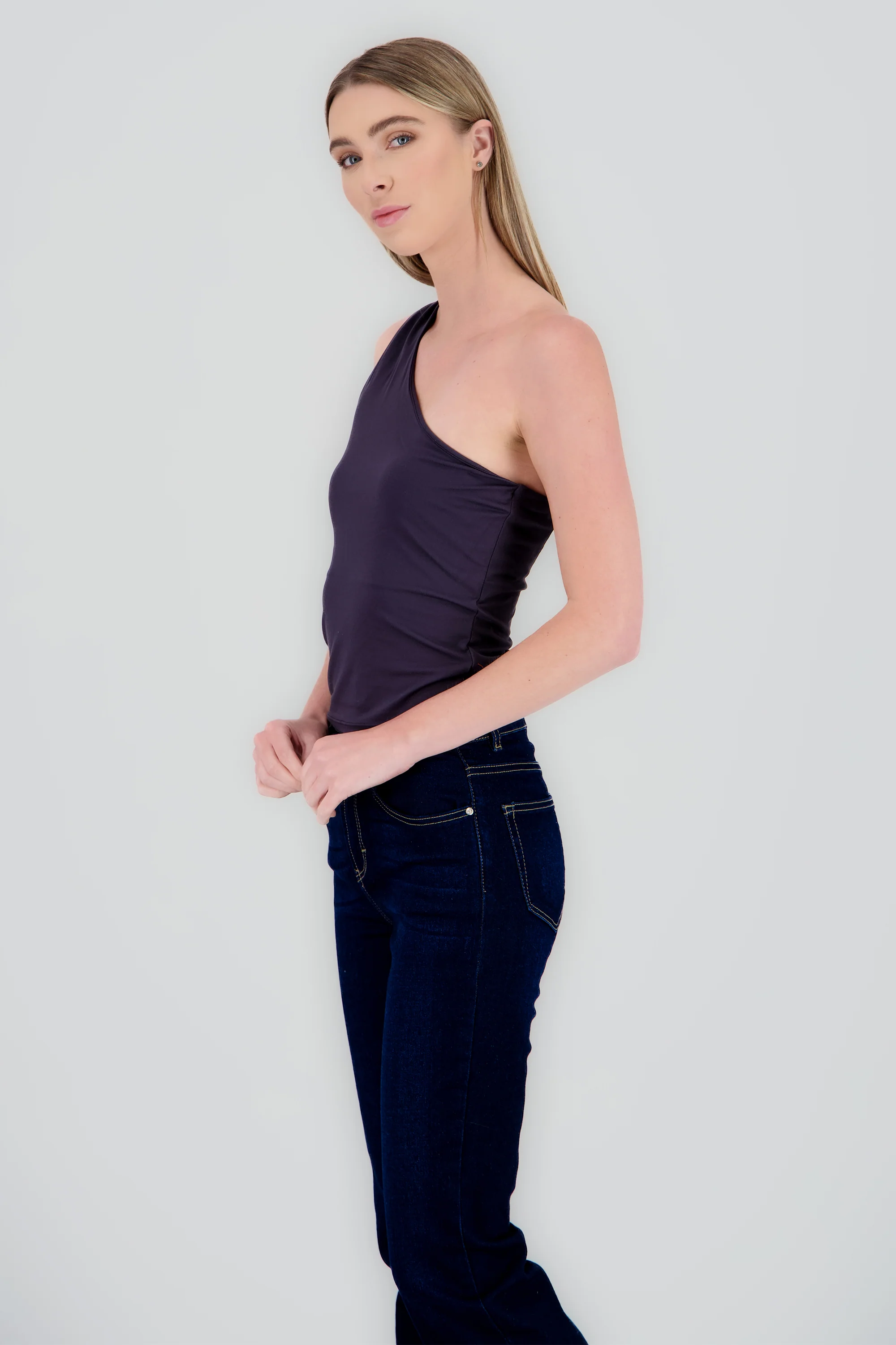 Top asimetrico liso - Image 3