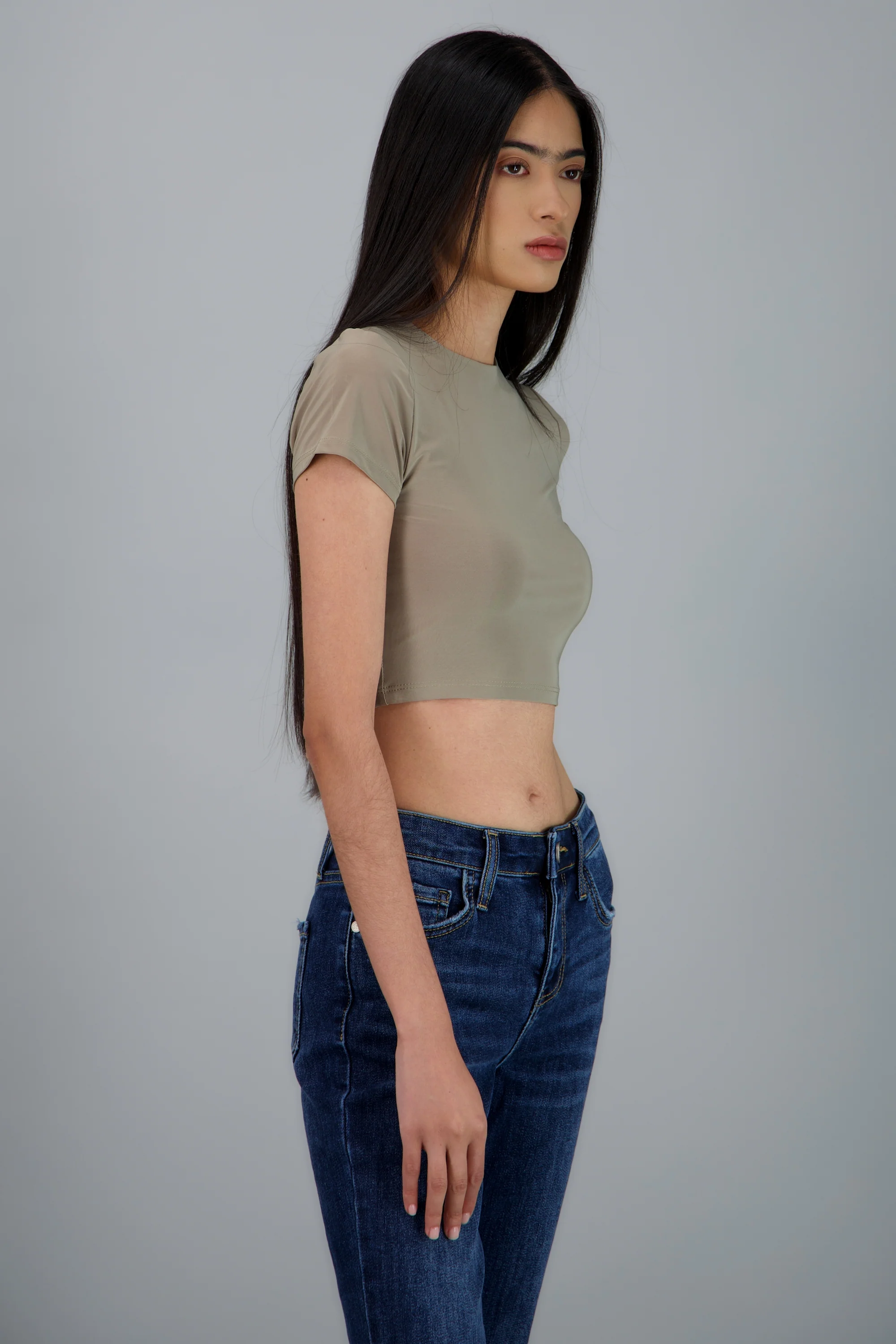 Top crop doble tela manga corta - Image 3