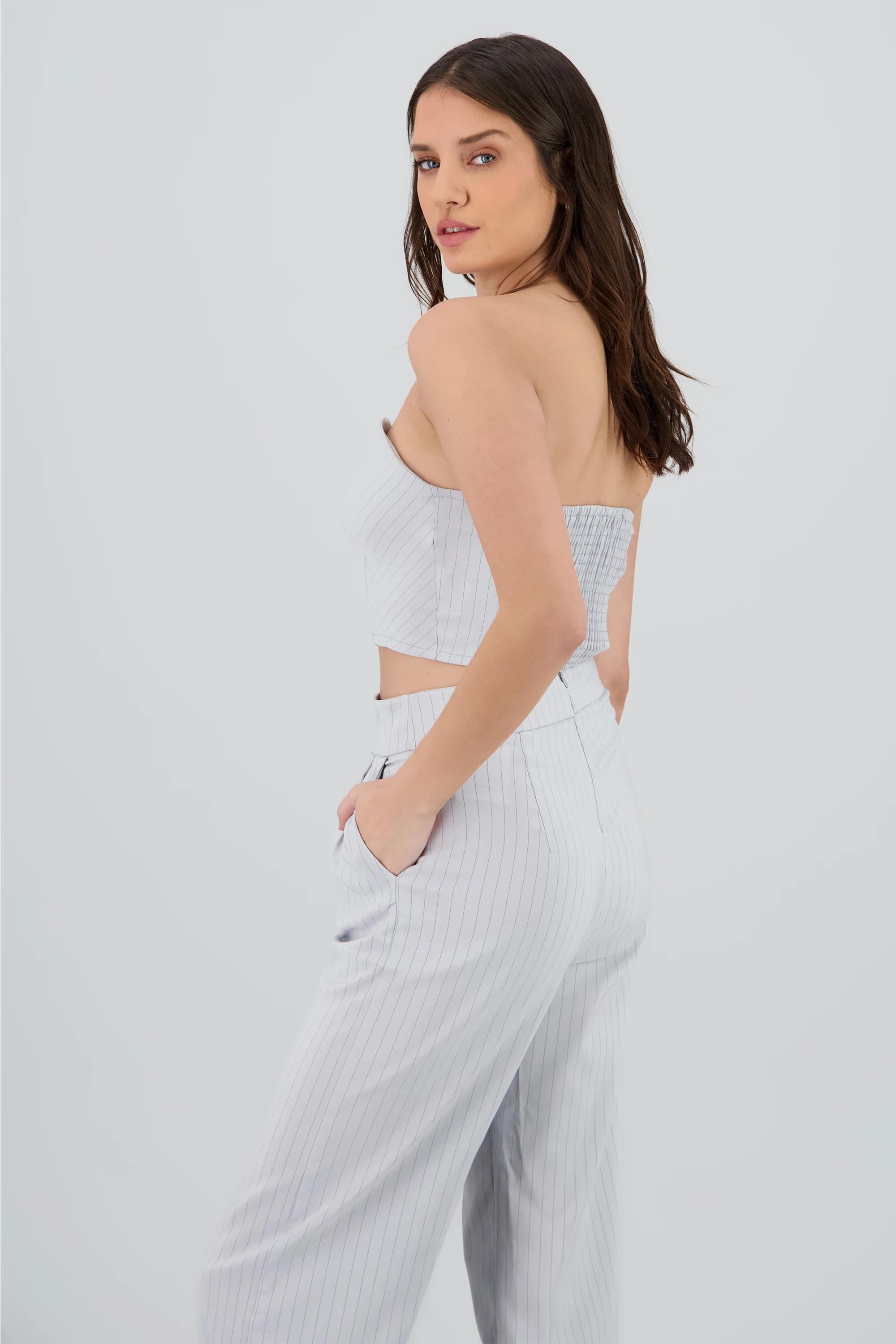 Top crop escote corazon rayas - Image 3