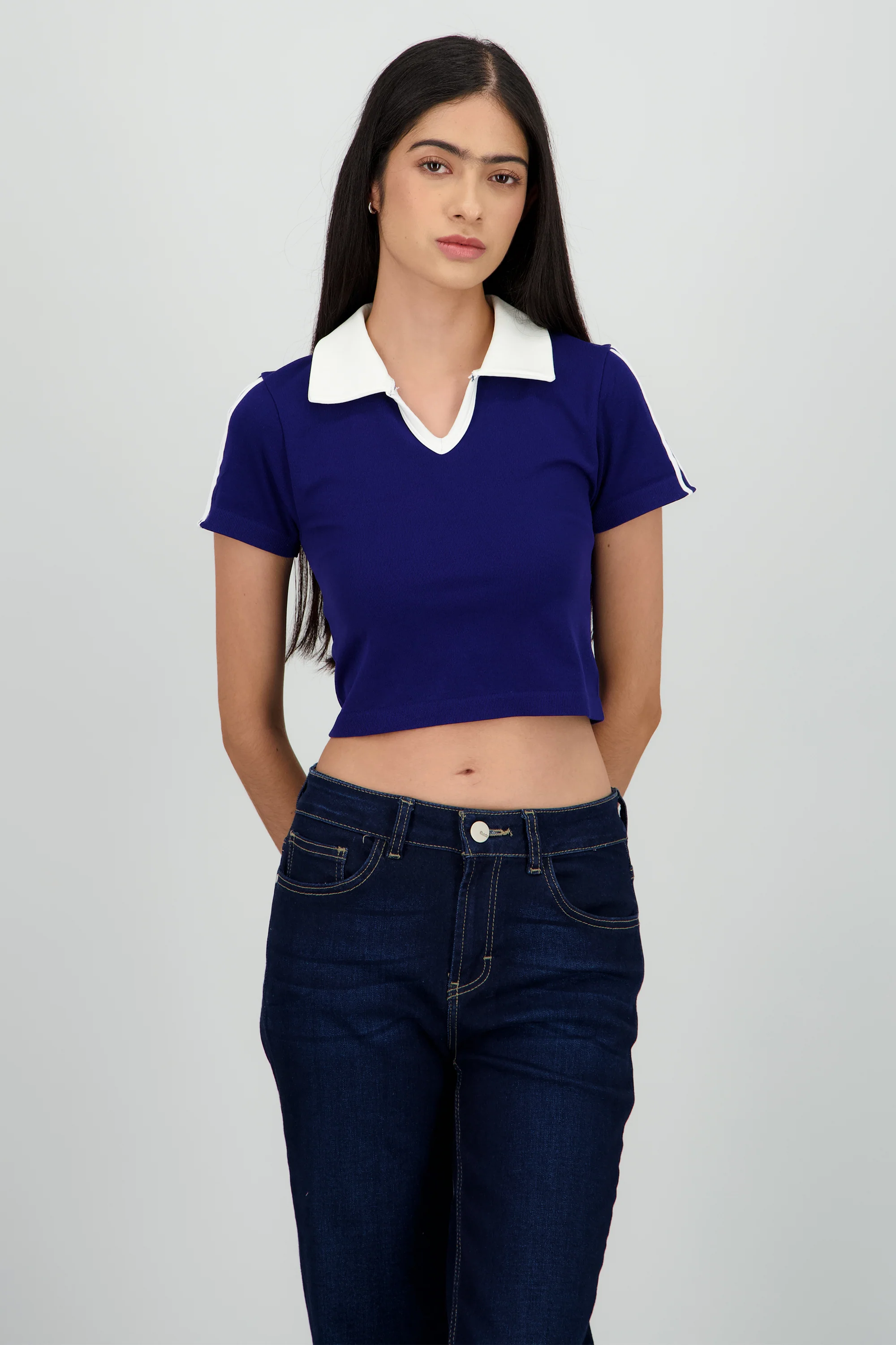 Top cuello polo lineas contraste