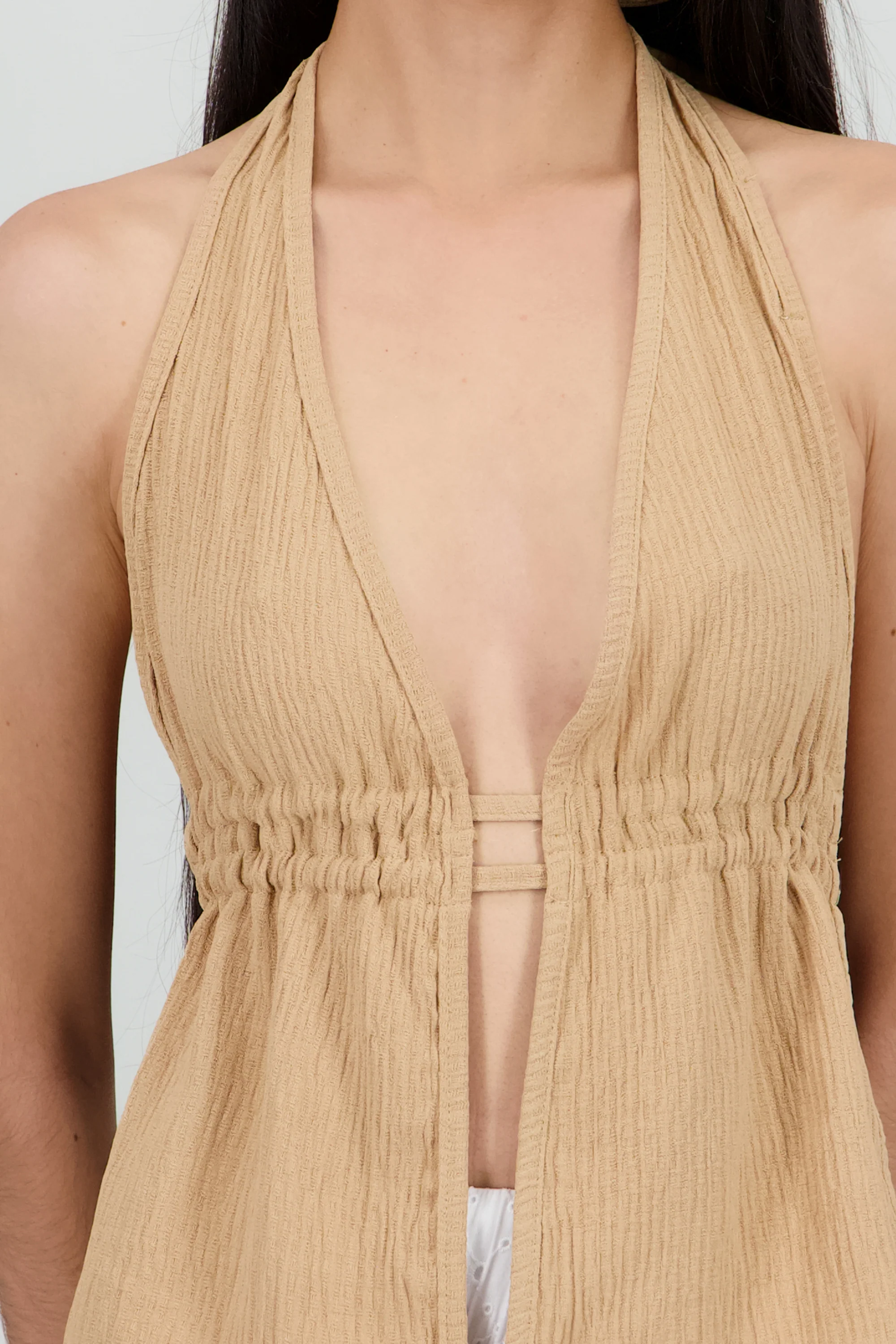 Top doble jareta halter cuentas - Image 5