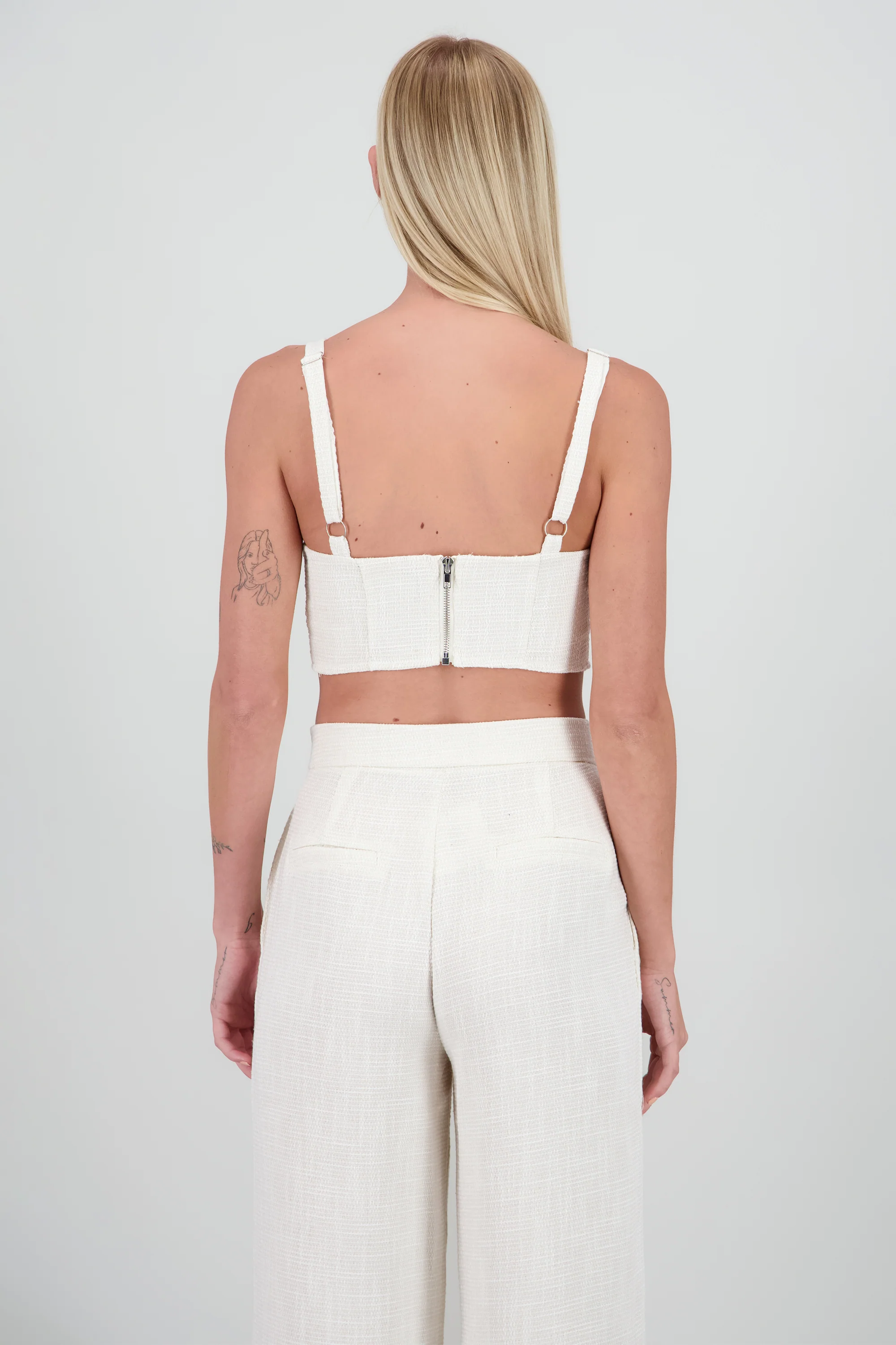 Top escote corazón tweed - Image 5
