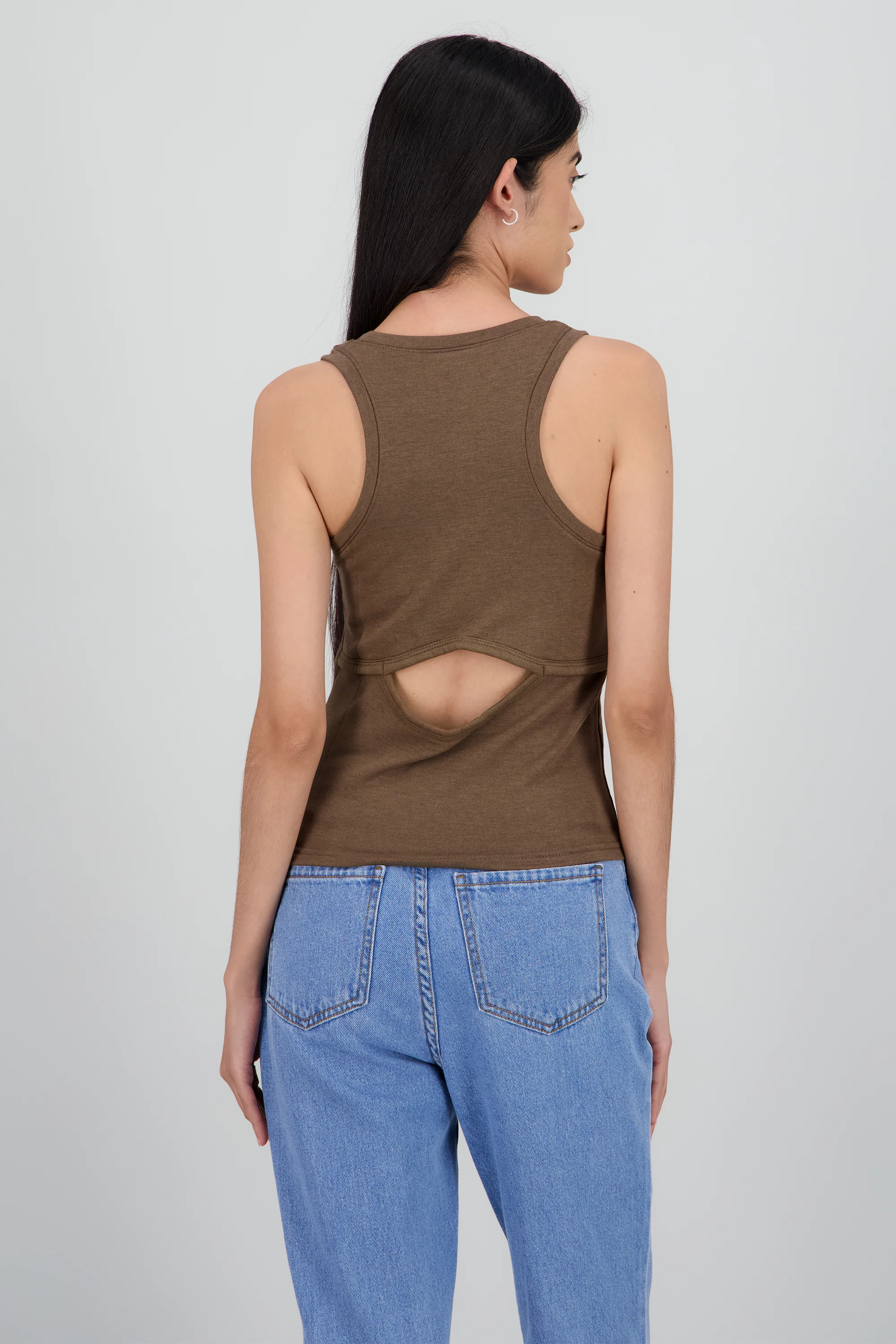 Top escote redondo activewear - Image 4
