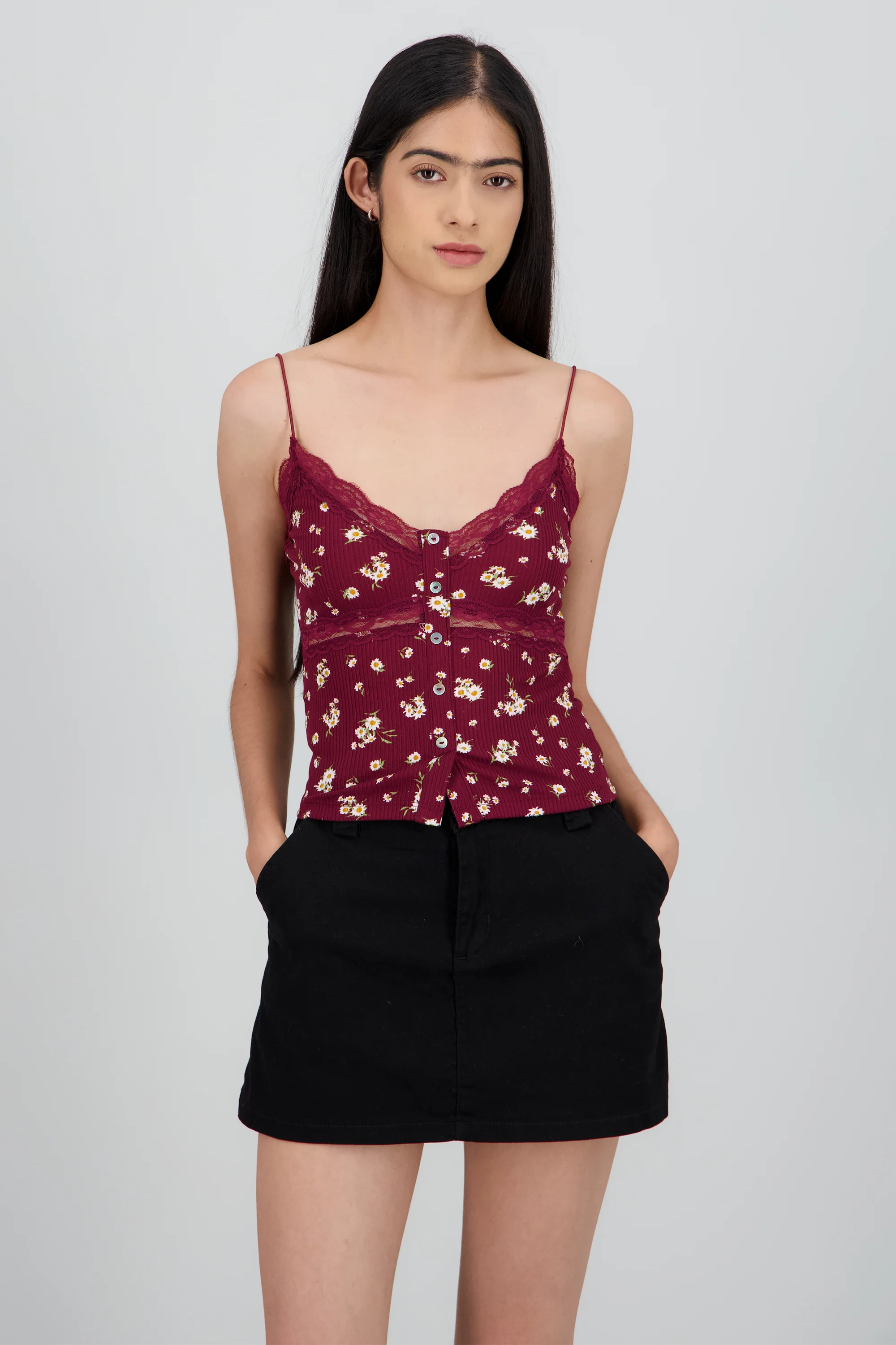 Top estampado flores detalle encaje